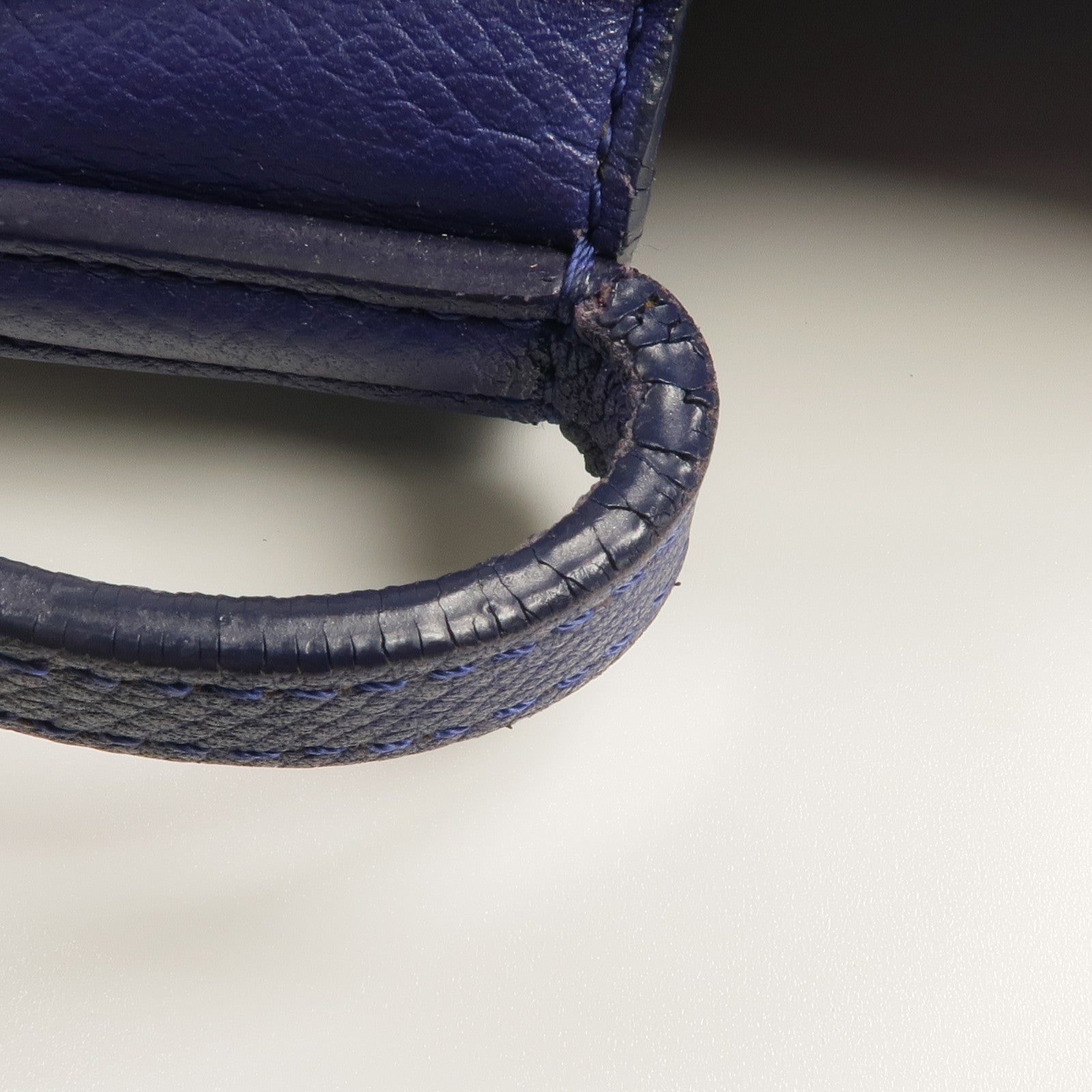 CELINE 【激減優惠】牛皮皮革Trotter Small金扣肩背袋