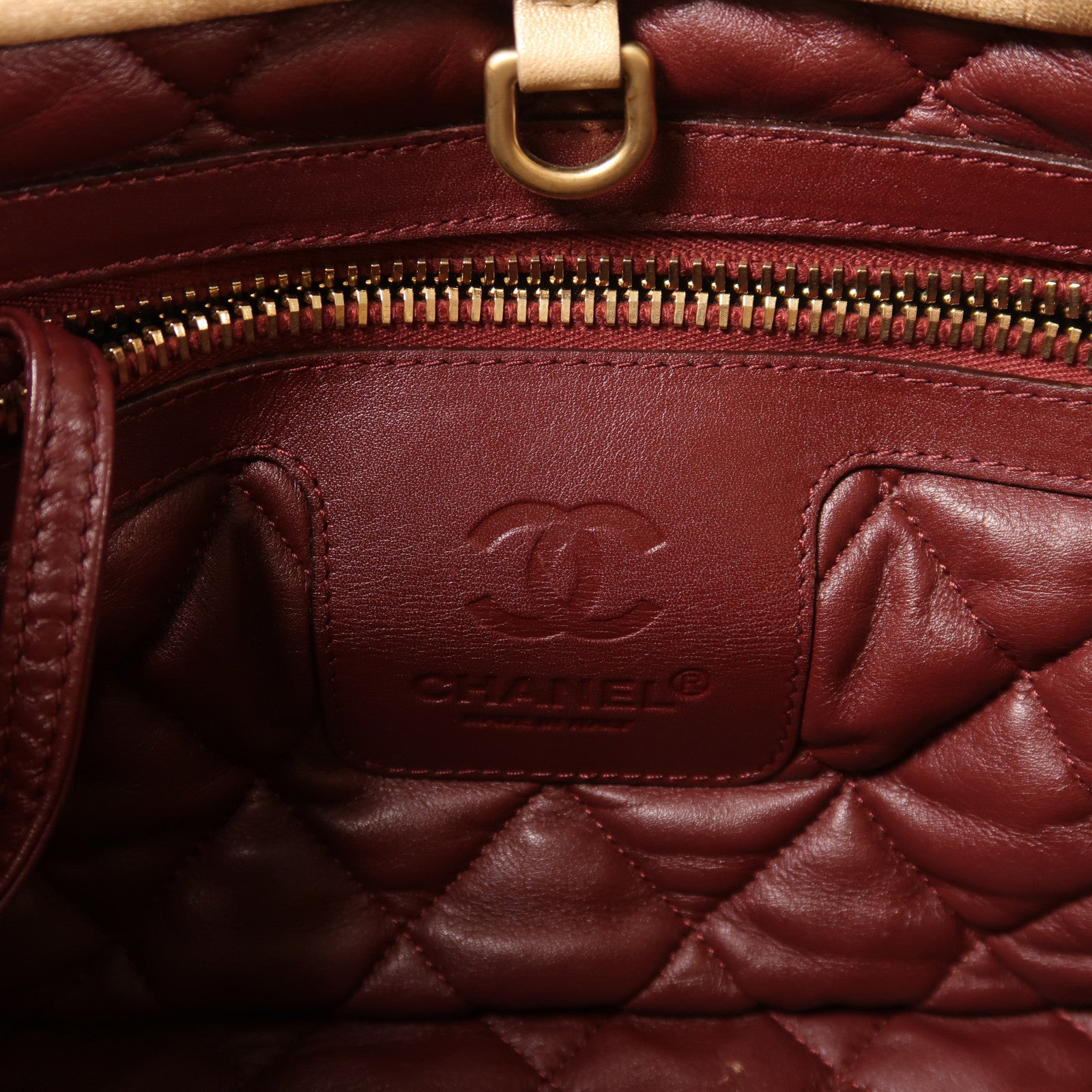 CHANEL 皮革Coco Cocoon金扣手挽袋