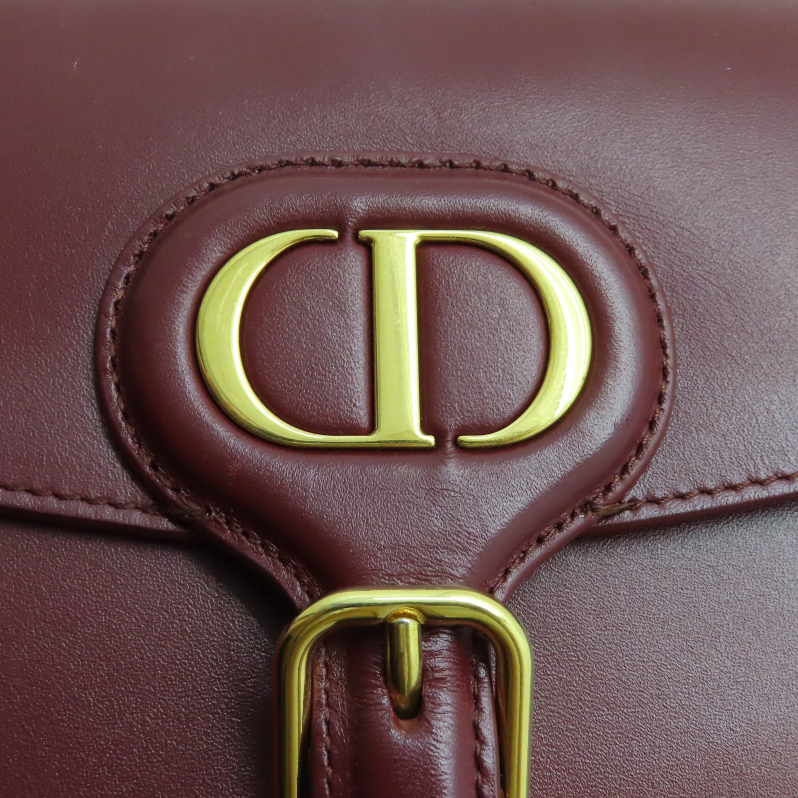 Dior 牛皮皮革Bobby M金扣肩背袋酒紅色