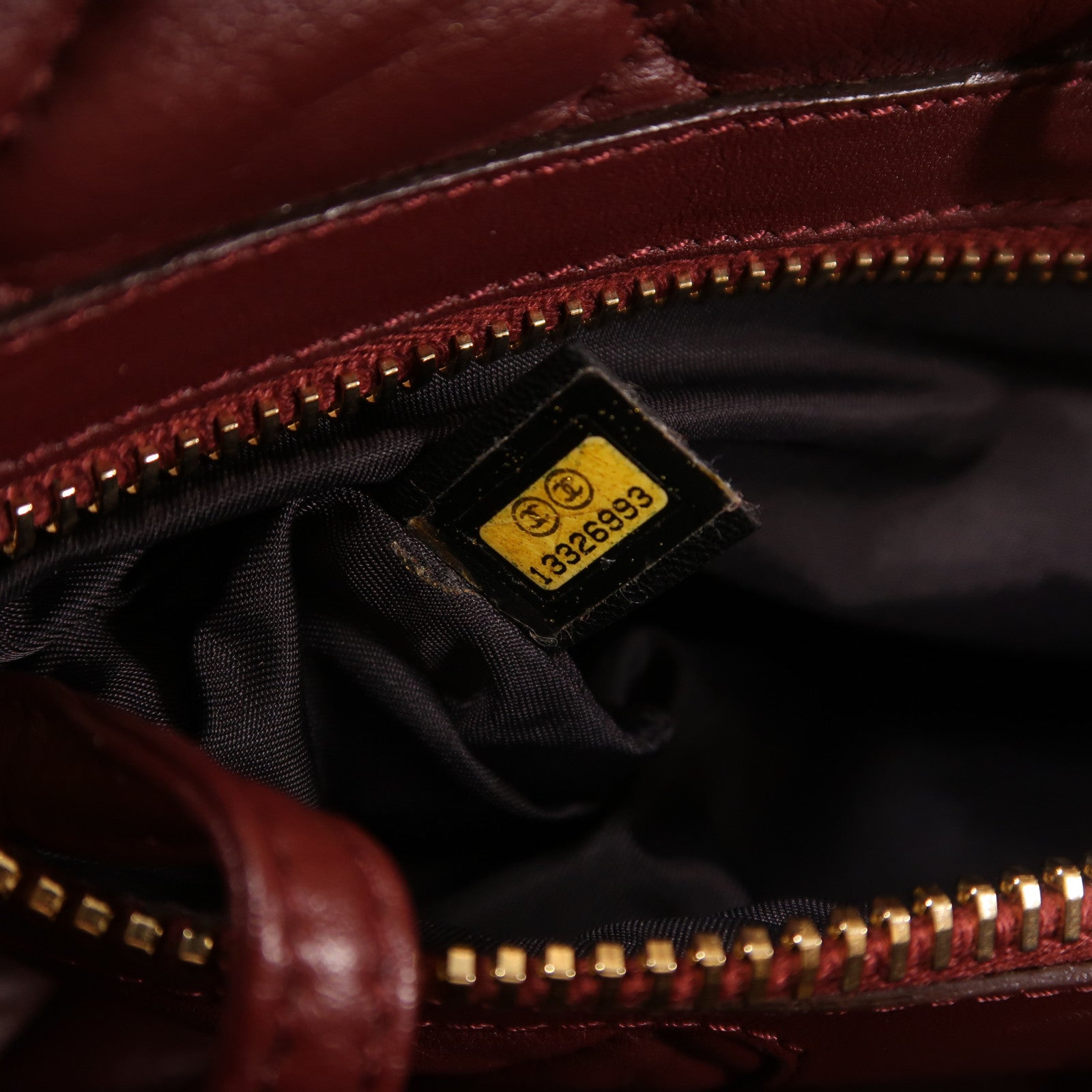 CHANEL 皮革Coco Cocoon金扣手挽袋