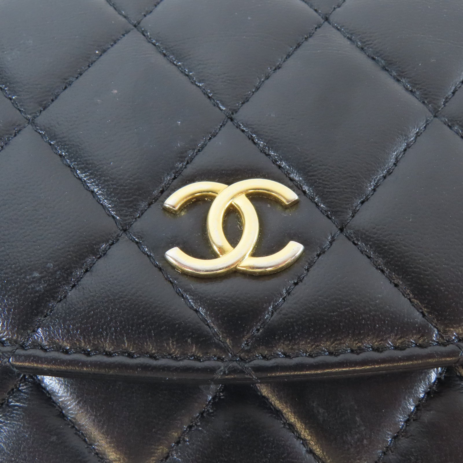CHANEL 【激減優惠】菱格羊皮皮革Chain Shoulder金扣鏈帶肩背袋黑色