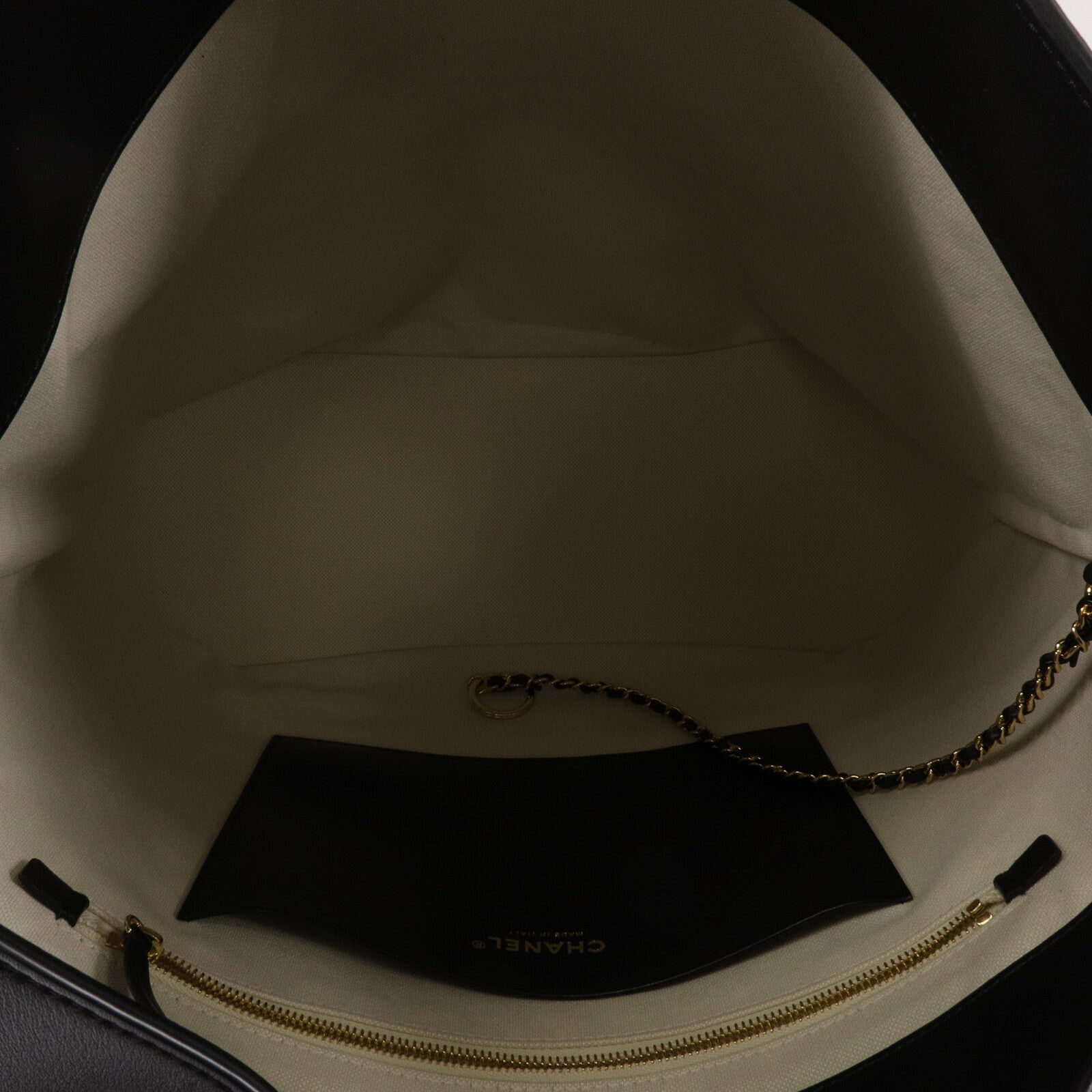 CHANEL 牛皮皮革Bucket Bag肩背袋