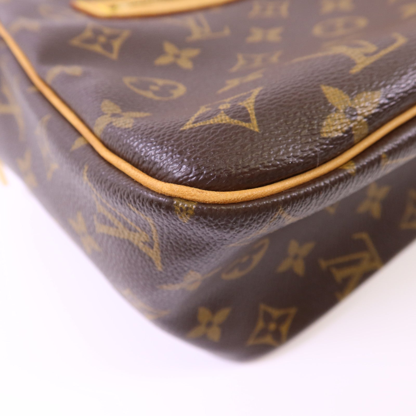 LOUIS VUITTON Monogram Cite GM金扣肩背袋棕色