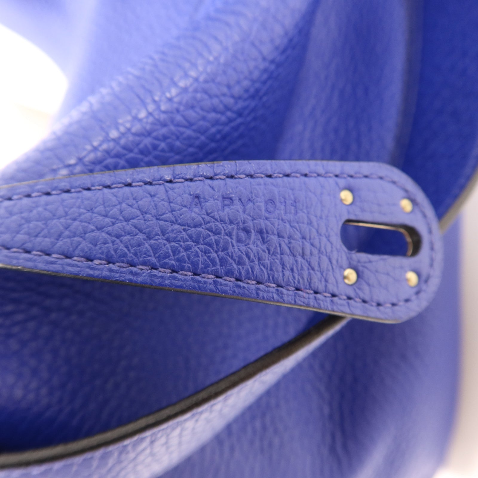 HERMES Clemence皮革Lindy 26銀扣手挽肩背兩用袋Bleu Electrique