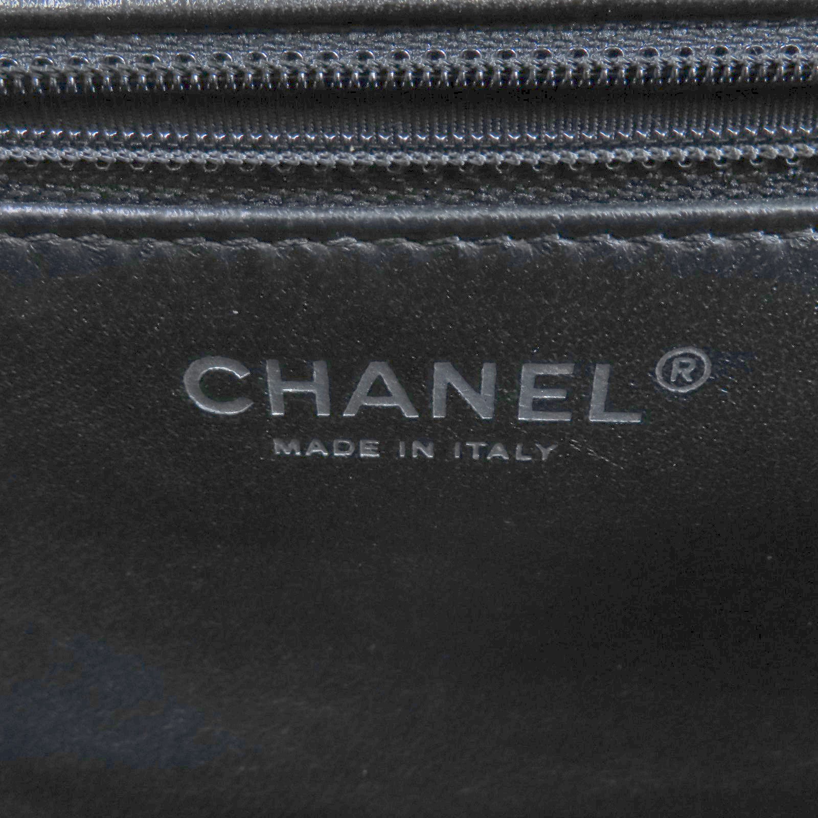 CHANEL 漆皮皮革Chain Shoulder Bag銀扣鏈帶肩背袋