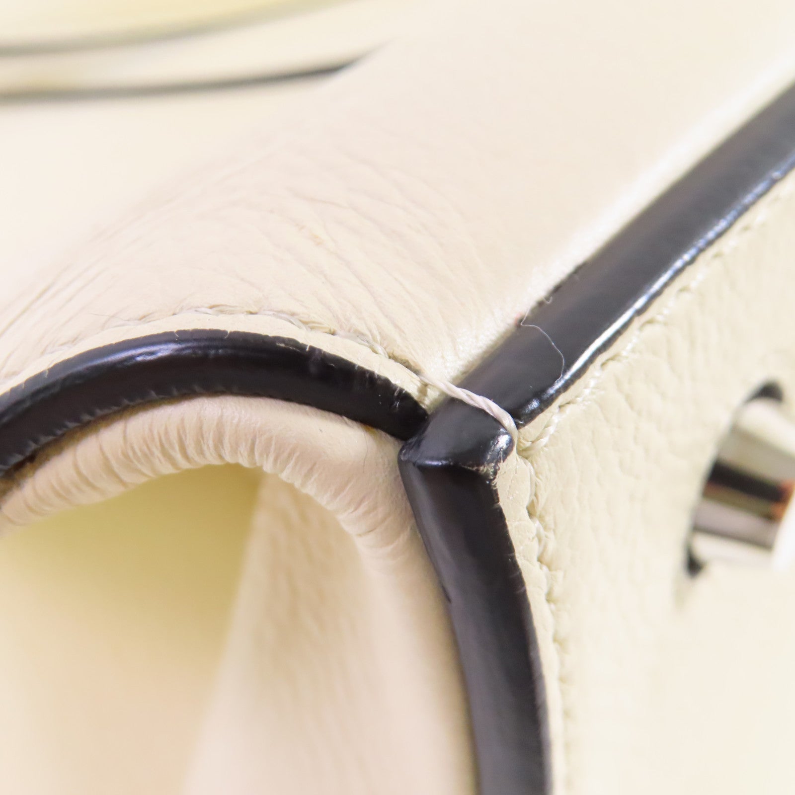 CELINE 牛皮皮革Hang Bag金扣手挽袋