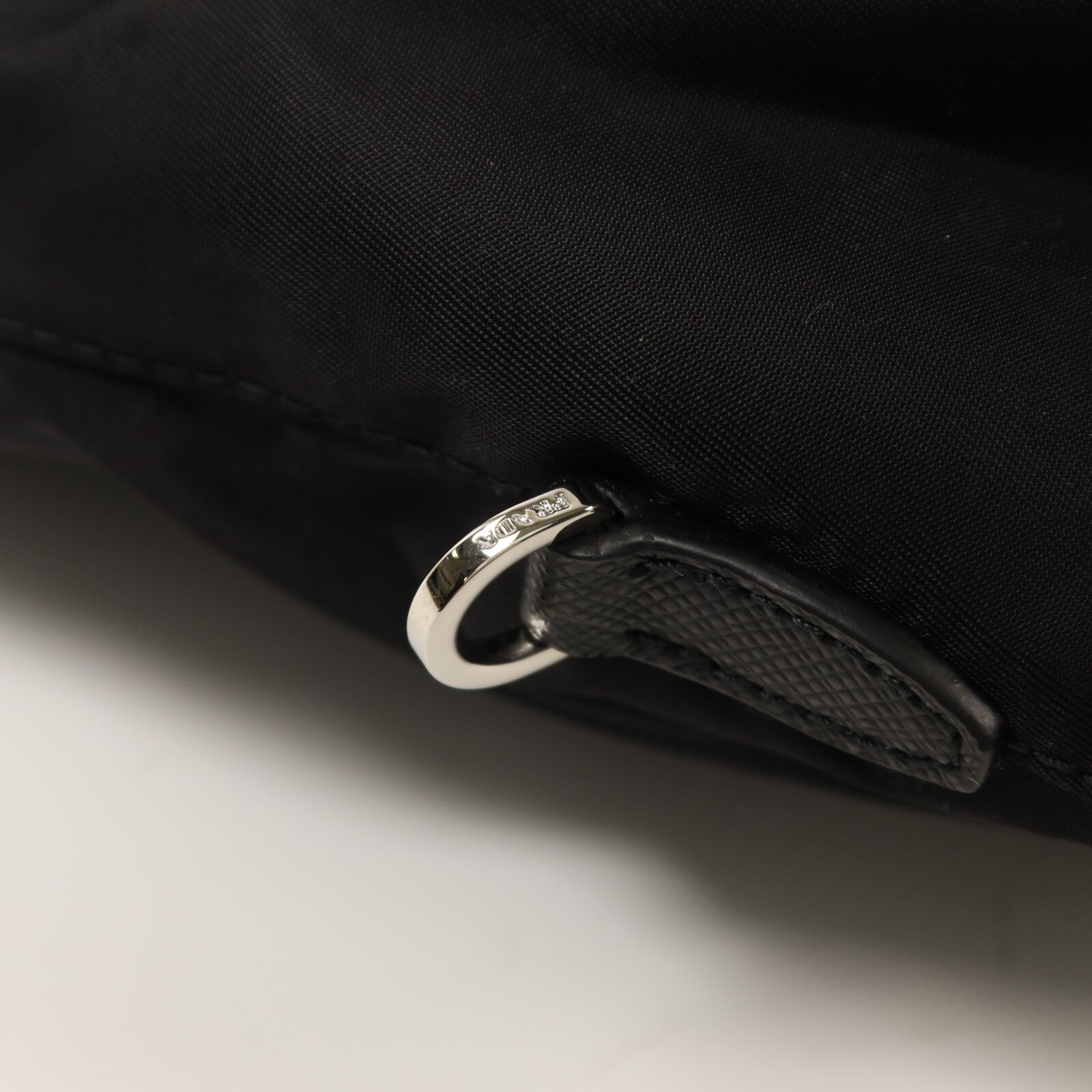 PRADA 尼龍Mini Backpack Chain Shoulder銀扣鏈帶手挽肩背兩用袋
