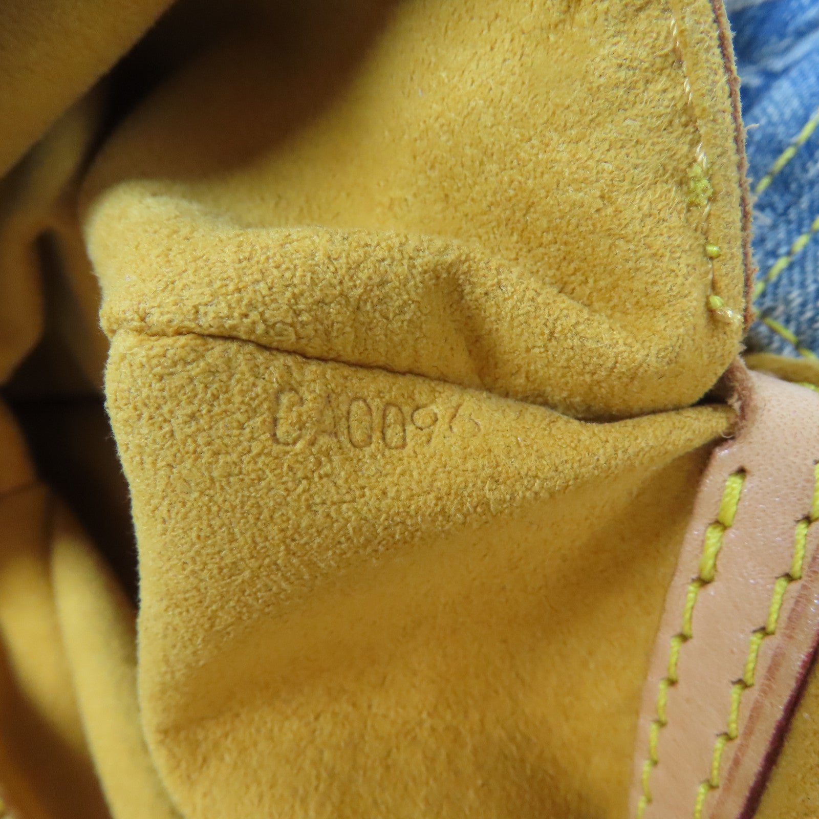 LOUIS VUITTON Monogram Denim Sac a Dos GM金扣背包藍色