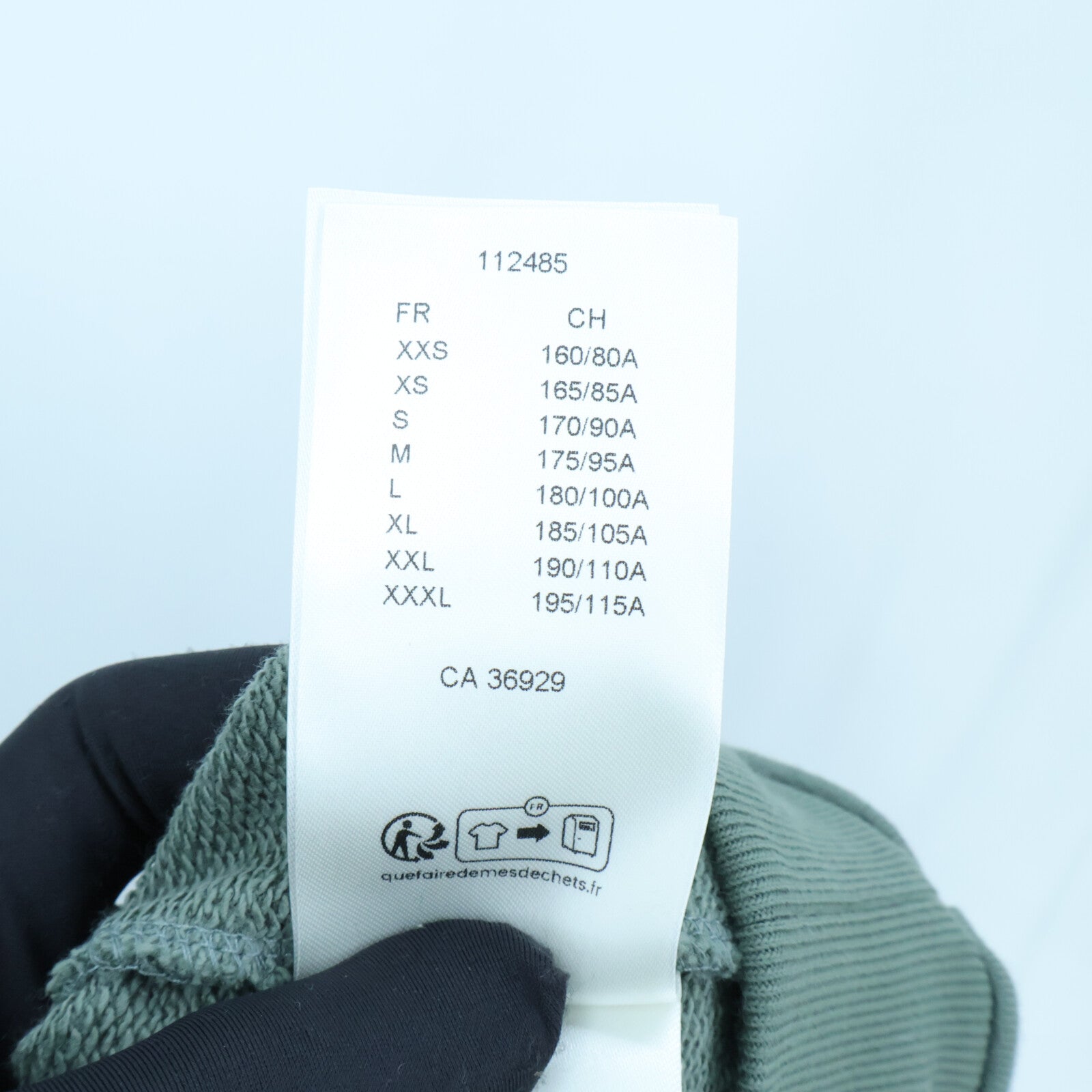 LOUIS VUITTON Embroidered Signature Crewneck 上衣