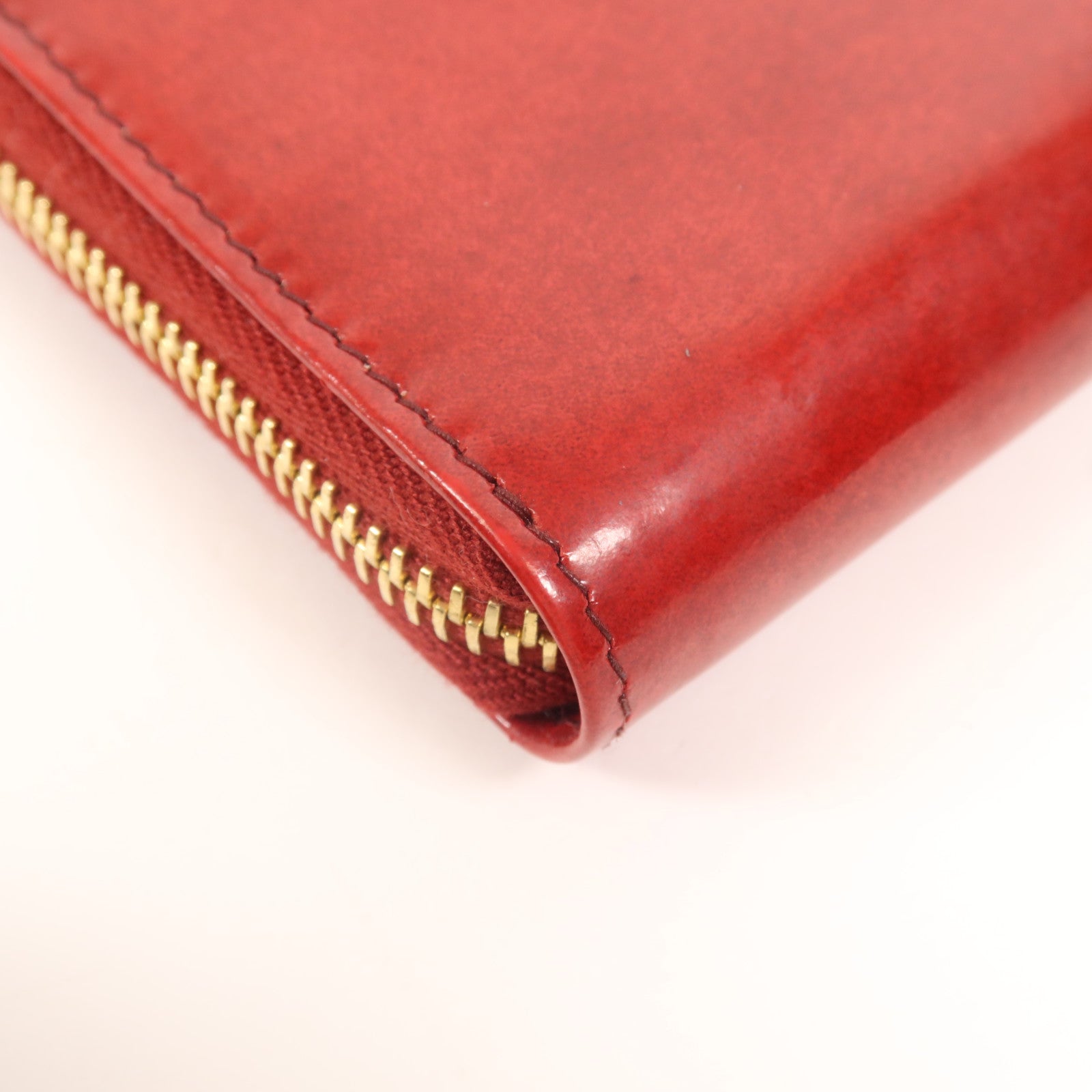 PRADA 漆皮皮革Long wallet金扣長錢包