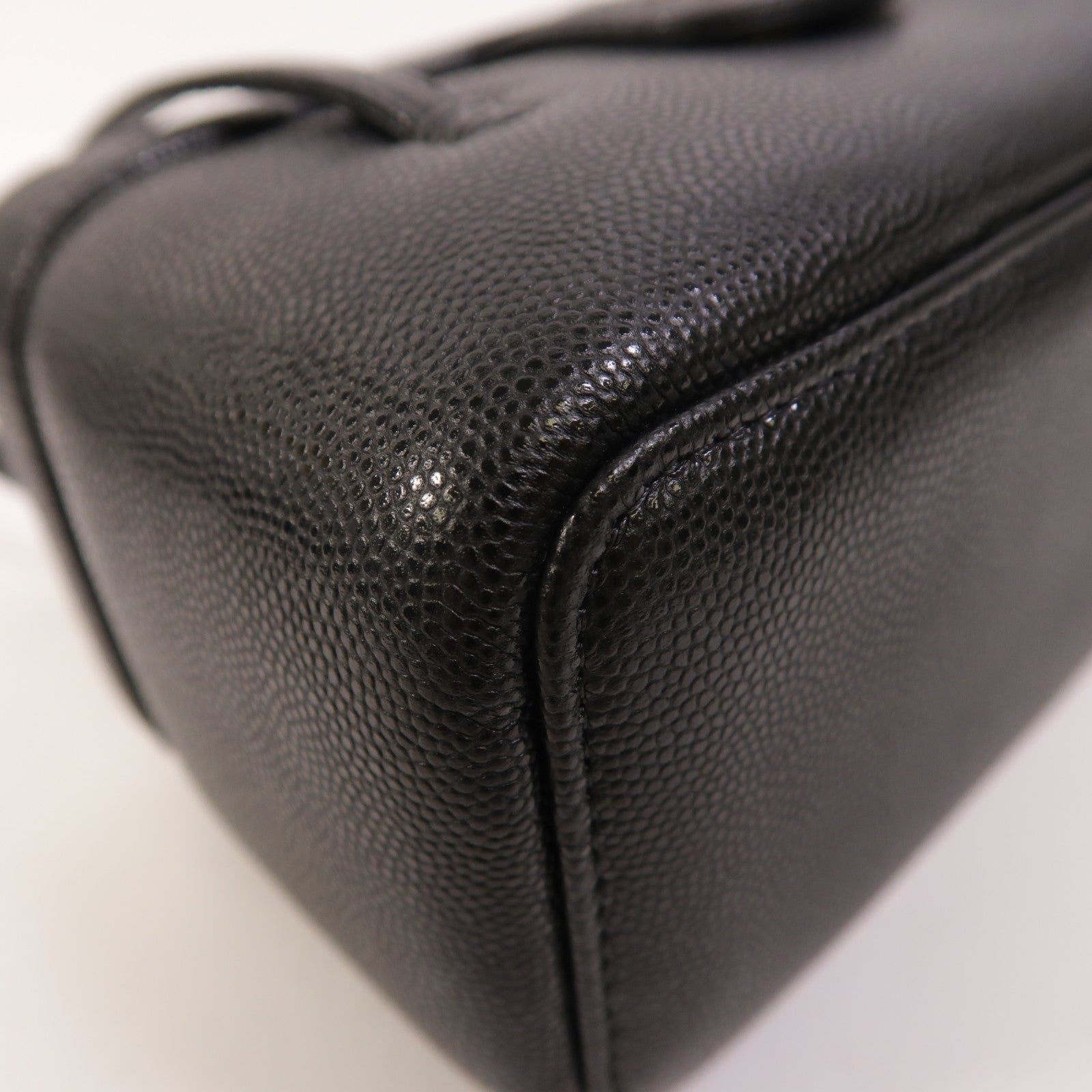 CHANEL 牛皮皮革Preppy Vanity Case金扣肩背袋