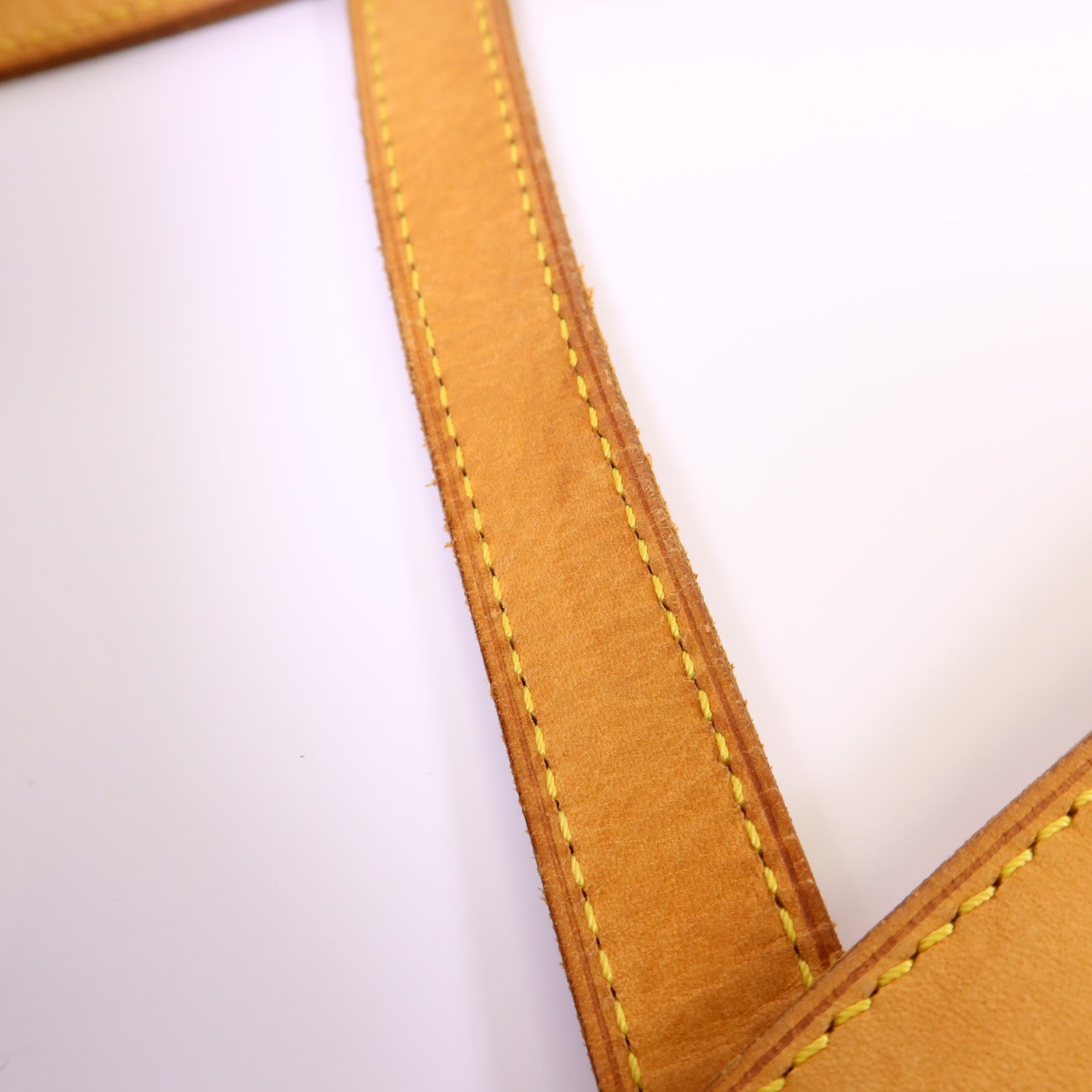 LOUIS VUITTON Monogram Cite GM金扣肩背袋棕色