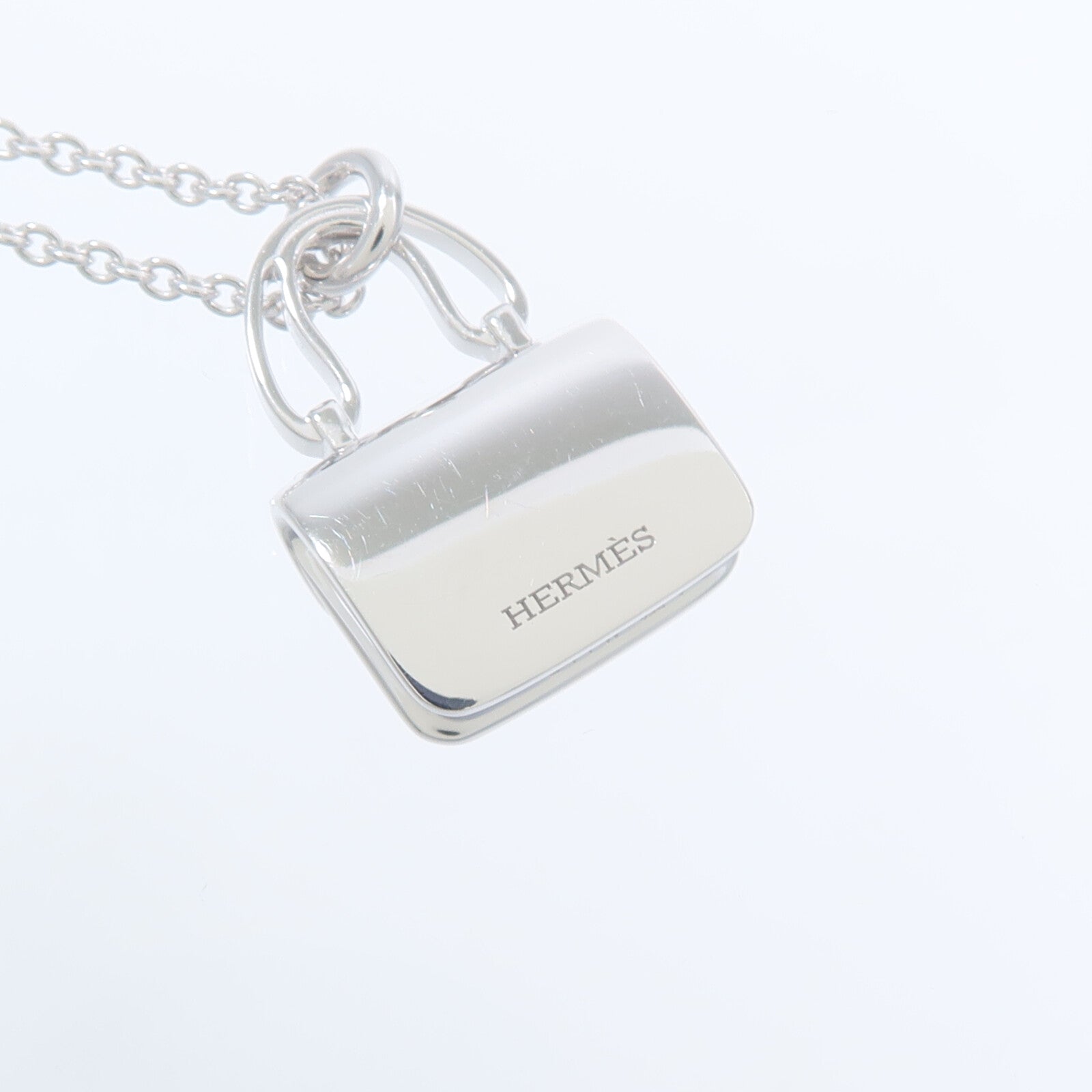 HERMES 18K白金Amulettes Constance Pentant鑽石項鍊