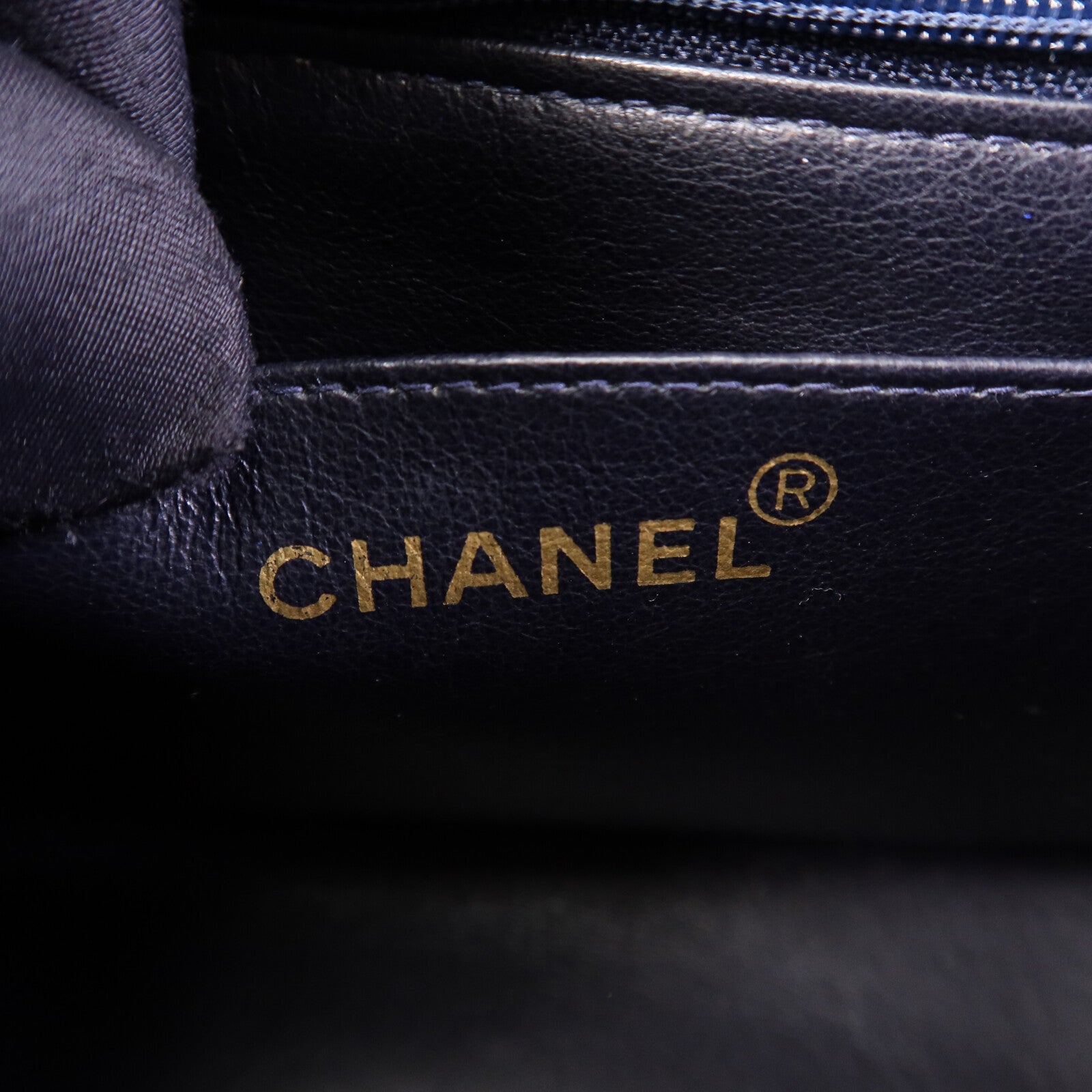 CHANEL 羊皮皮革Vintage Flap Bag金扣手挽袋