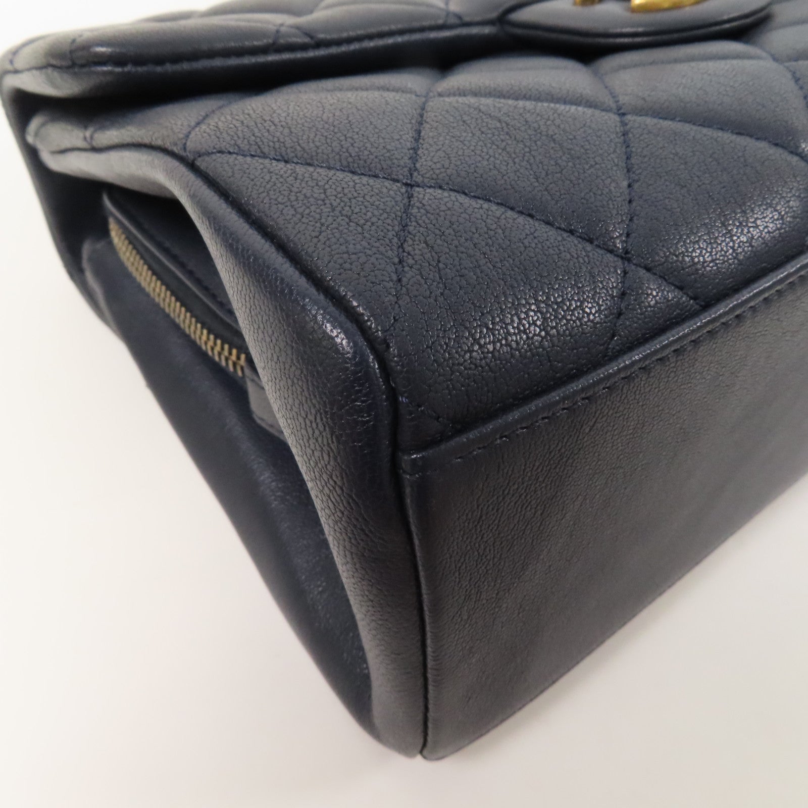 CHANEL 【激減優惠】菱格牛皮皮革Chain Shoulder金扣鏈帶肩背袋深藍色