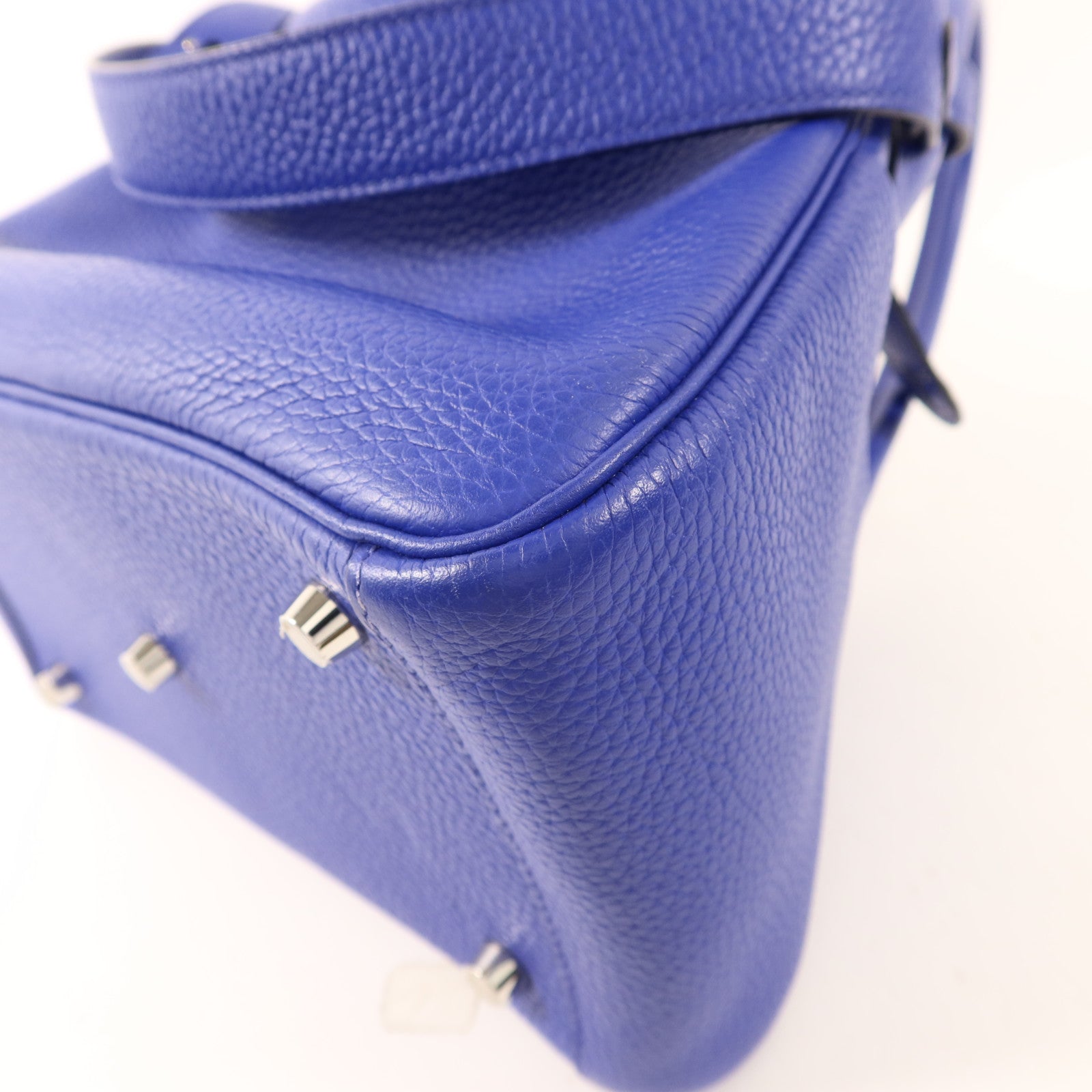 HERMES Clemence皮革Lindy 26銀扣手挽肩背兩用袋Bleu Electrique