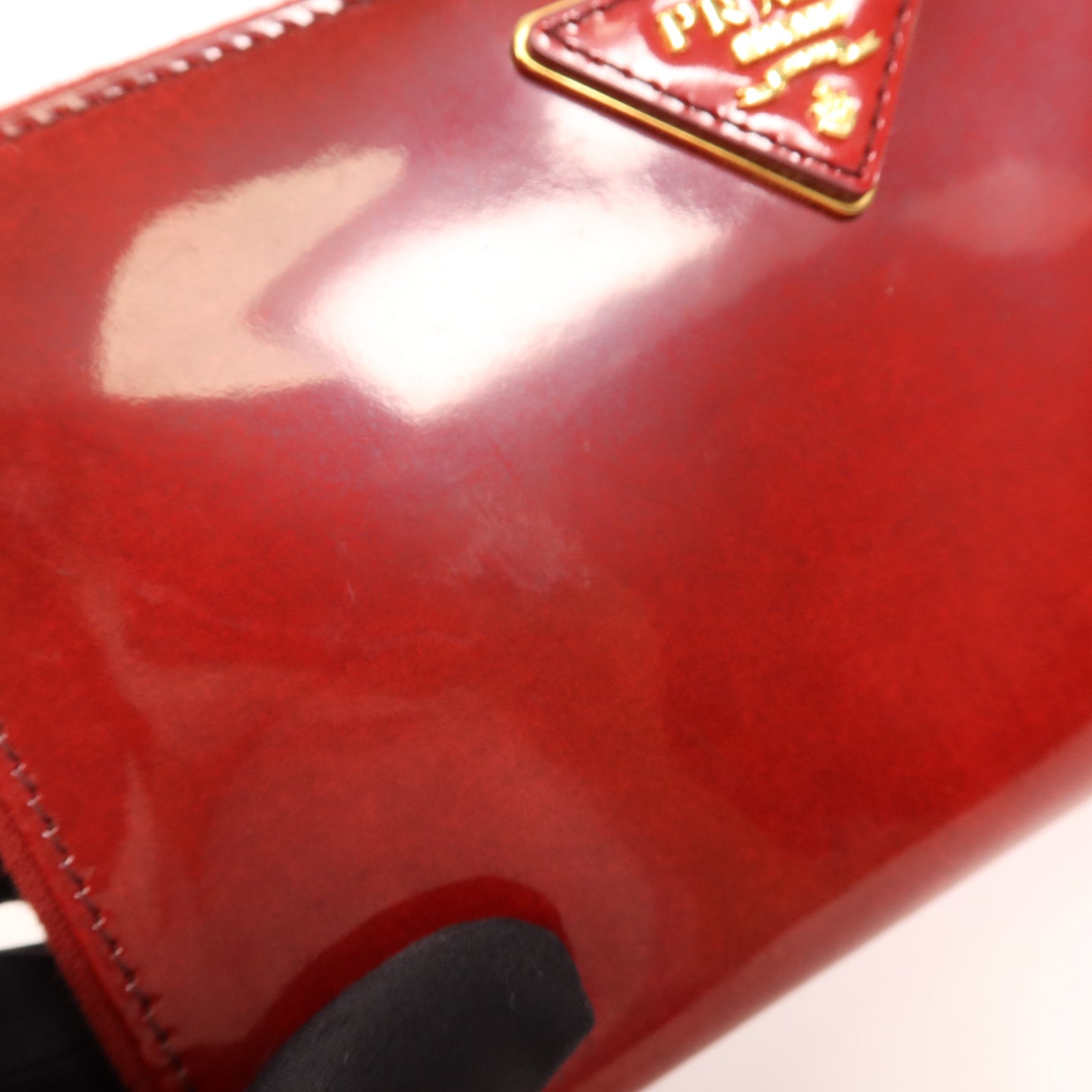 PRADA 漆皮皮革Long wallet金扣長錢包