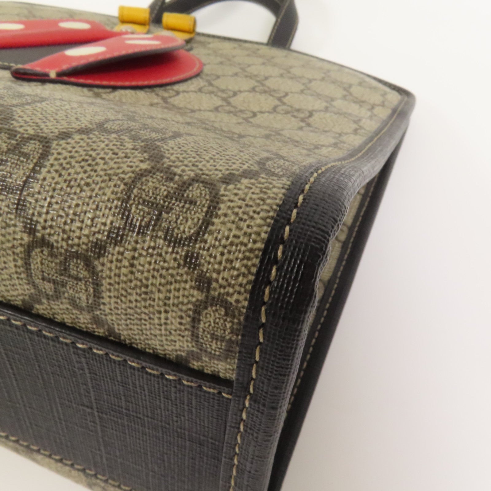 GUCCI 塗層帆布Ladybug手挽袋