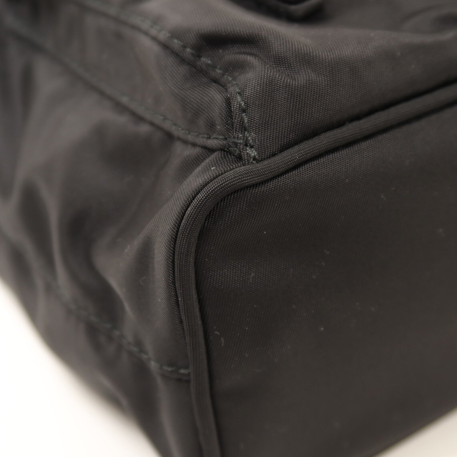 PRADA 尼龍Mini Backpack Chain Shoulder銀扣鏈帶手挽肩背兩用袋