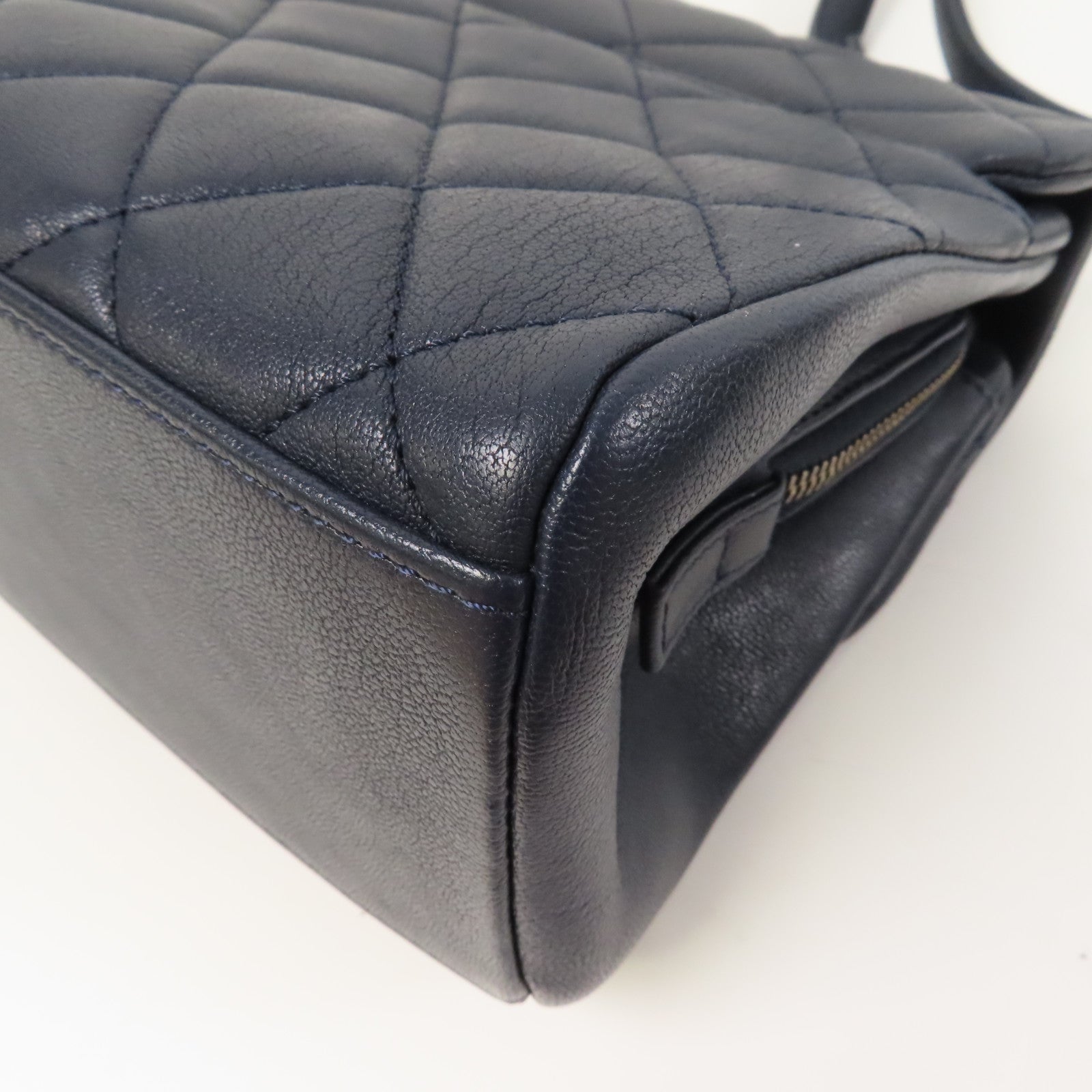 CHANEL 【激減優惠】菱格牛皮皮革Chain Shoulder金扣鏈帶肩背袋深藍色