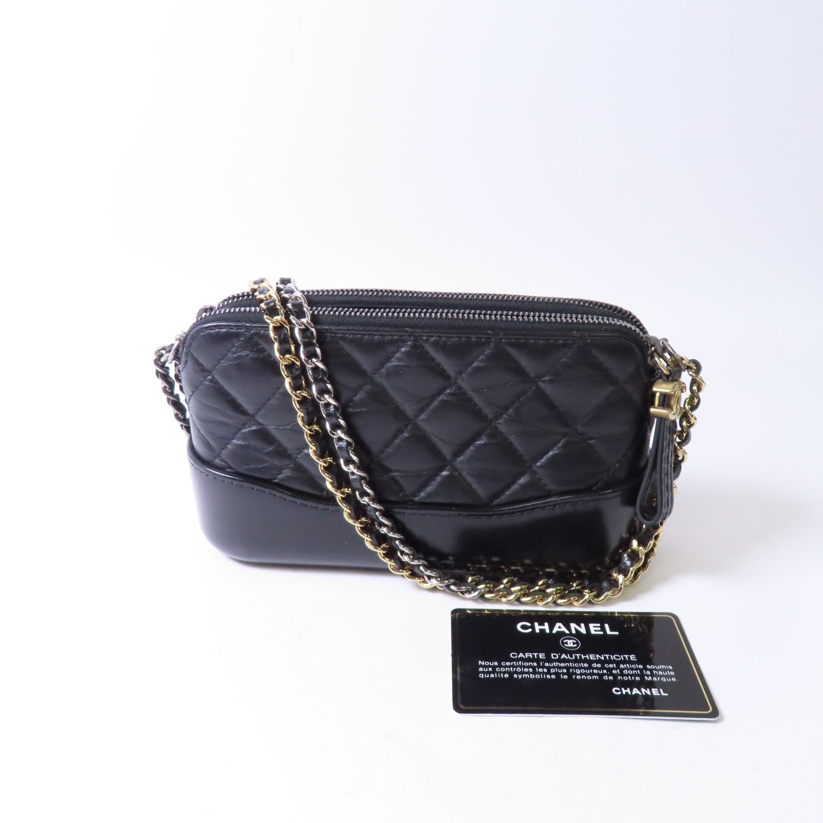 CHANEL 菱格牛皮皮革Gabrielle Clutch金/銀扣鏈帶肩背袋黑色