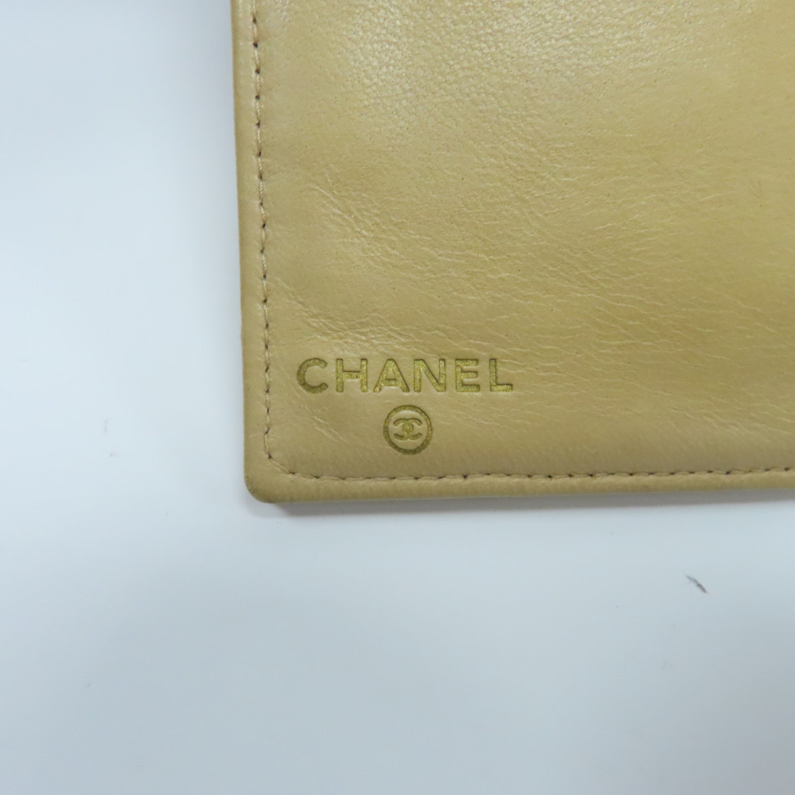 CHANEL 【激減優惠】Caviar皮革Long Wallet金扣啪鈕長錢包米色