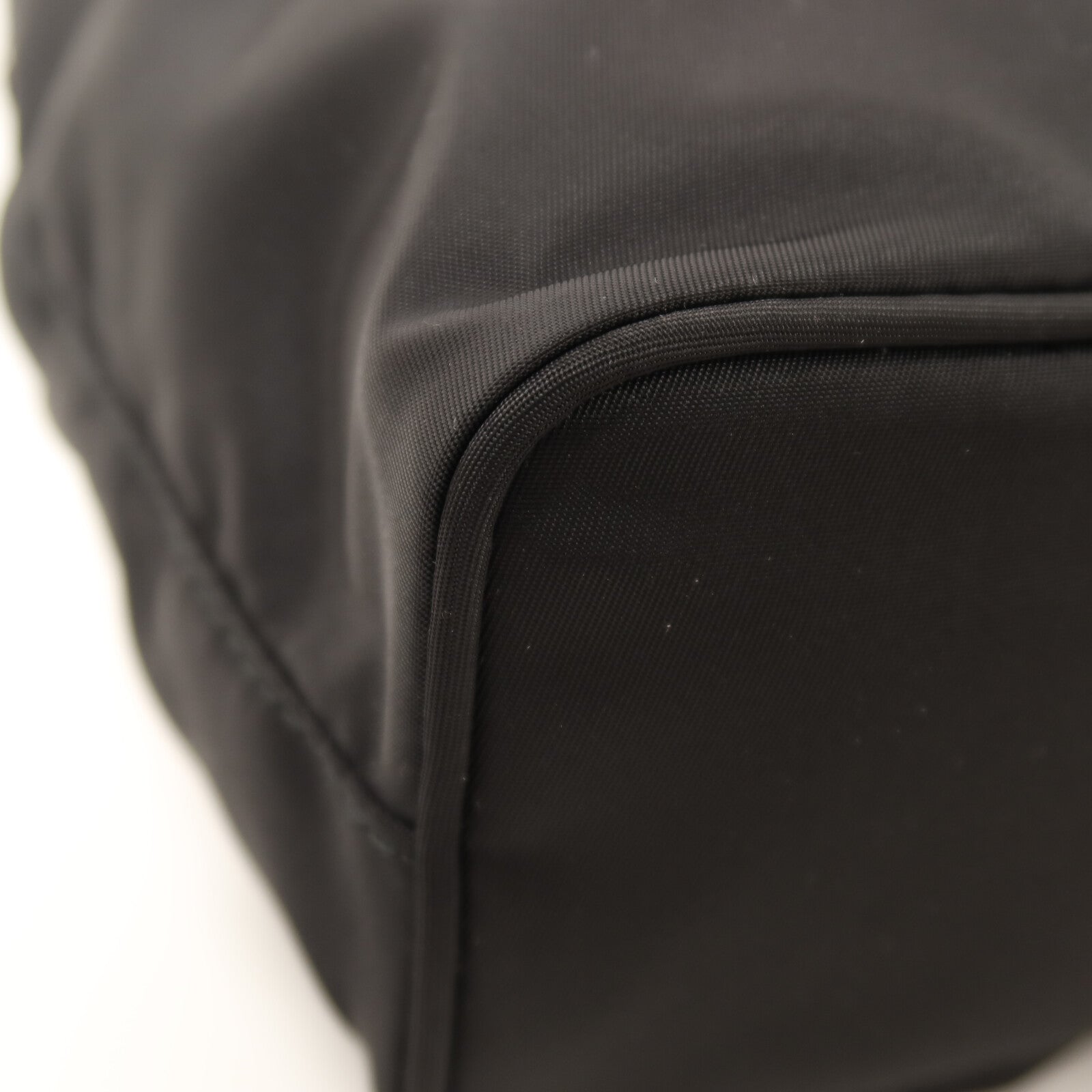 PRADA 尼龍Mini Backpack Chain Shoulder銀扣鏈帶手挽肩背兩用袋