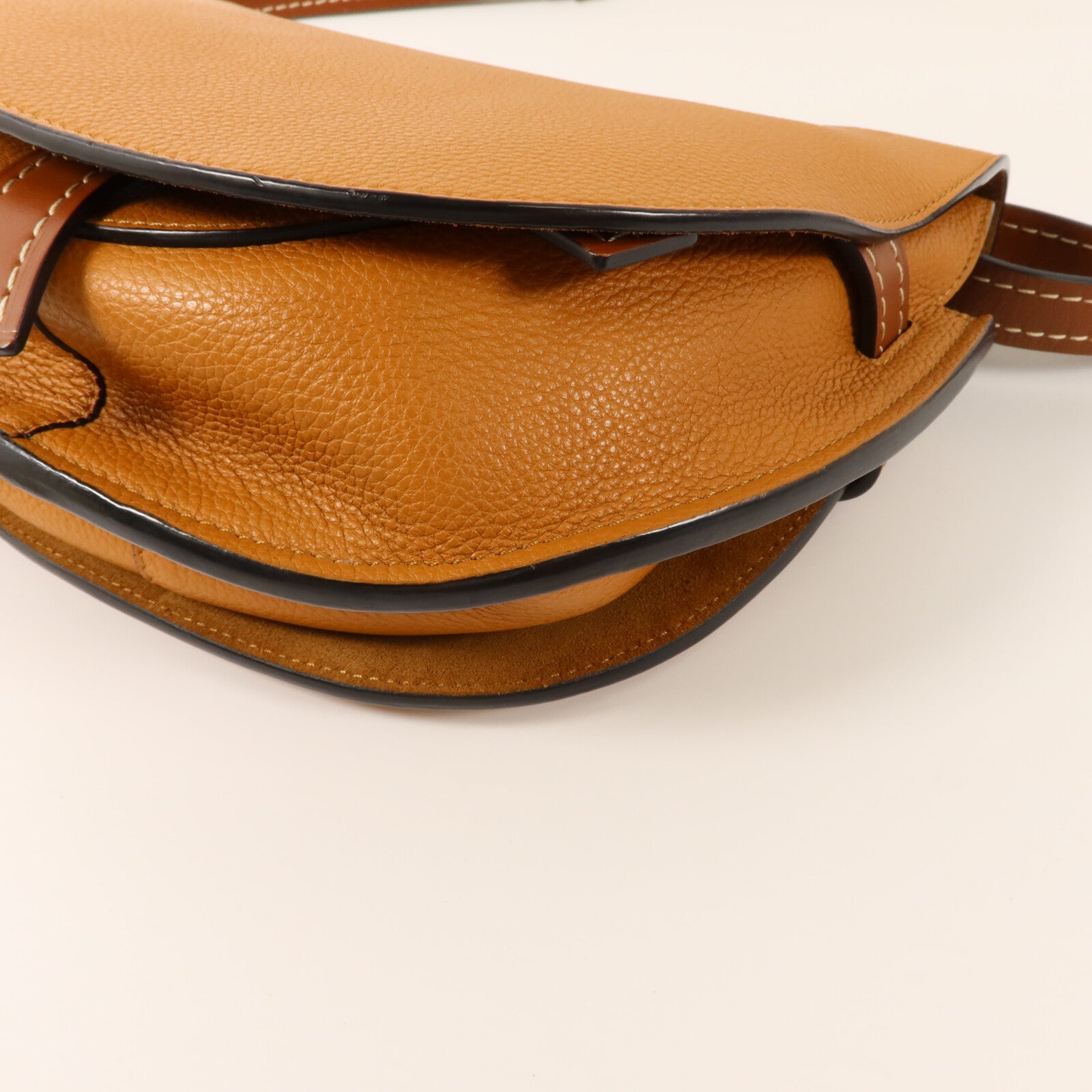 LOEWE 牛皮皮革Gate Small肩背袋