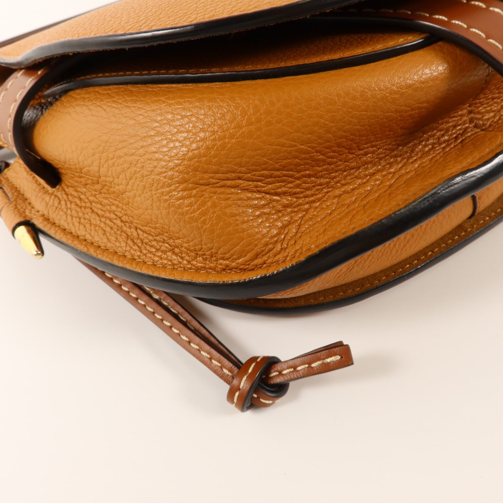 LOEWE 牛皮皮革Gate Small肩背袋