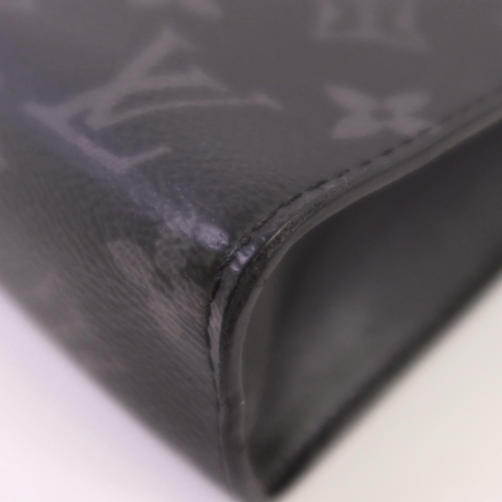 LOUIS VUITTON Monogram Eclipse Gastony銀扣肩背袋