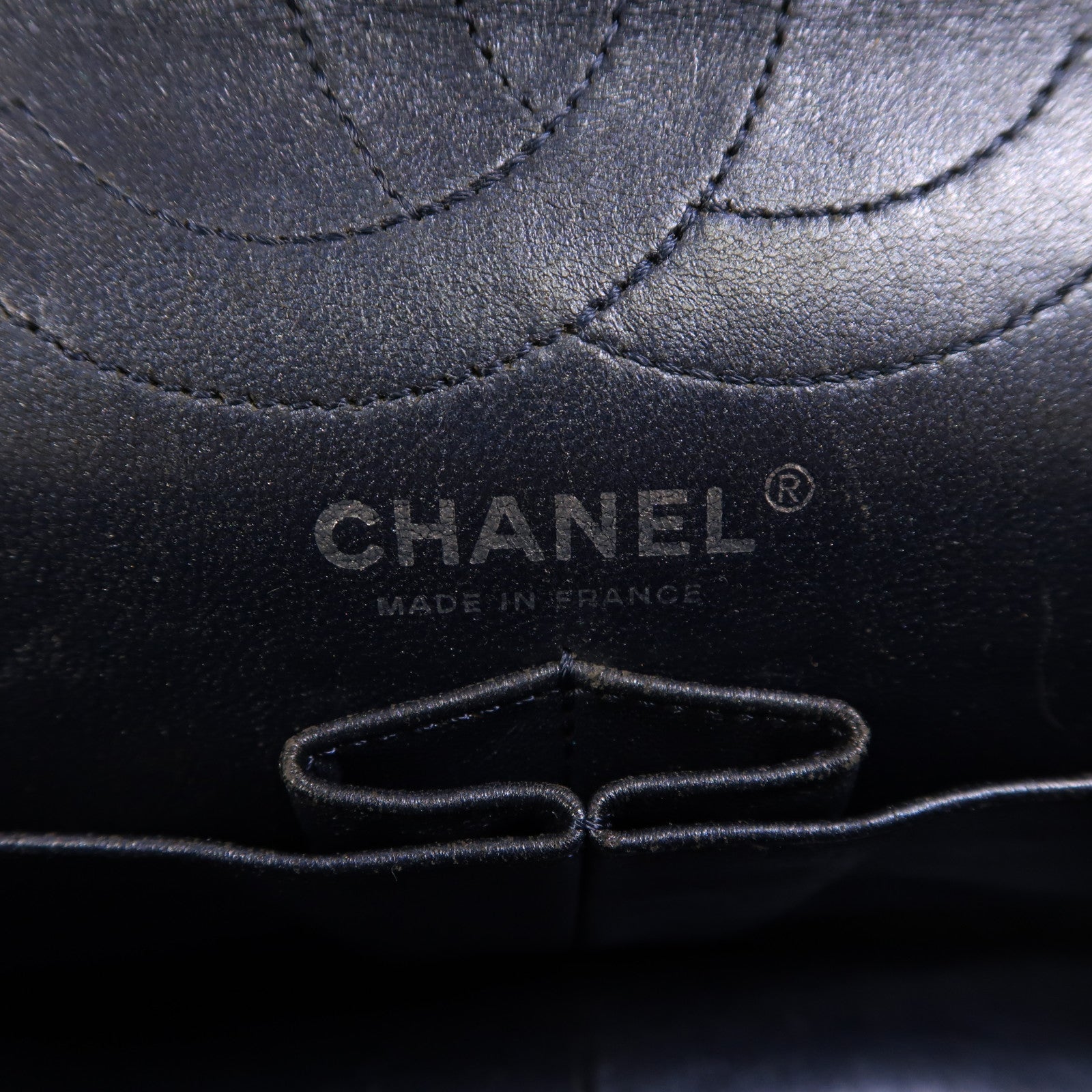 CHANEL 牛皮皮革2.55銀扣鏈帶肩背袋