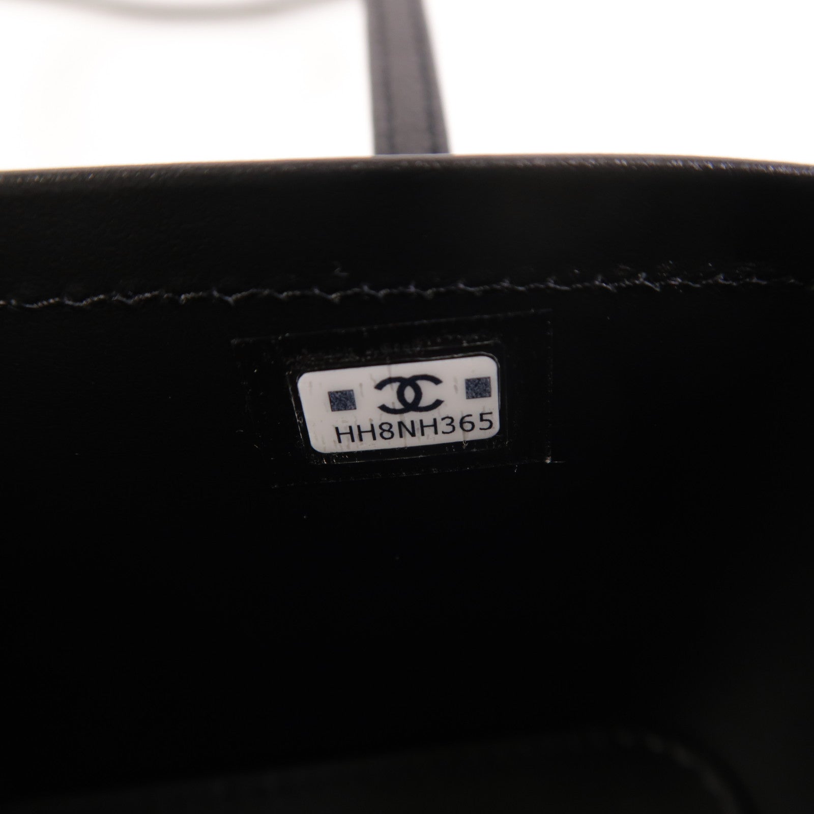 CHANEL 牛皮皮革Preppy Vanity Case金扣肩背袋