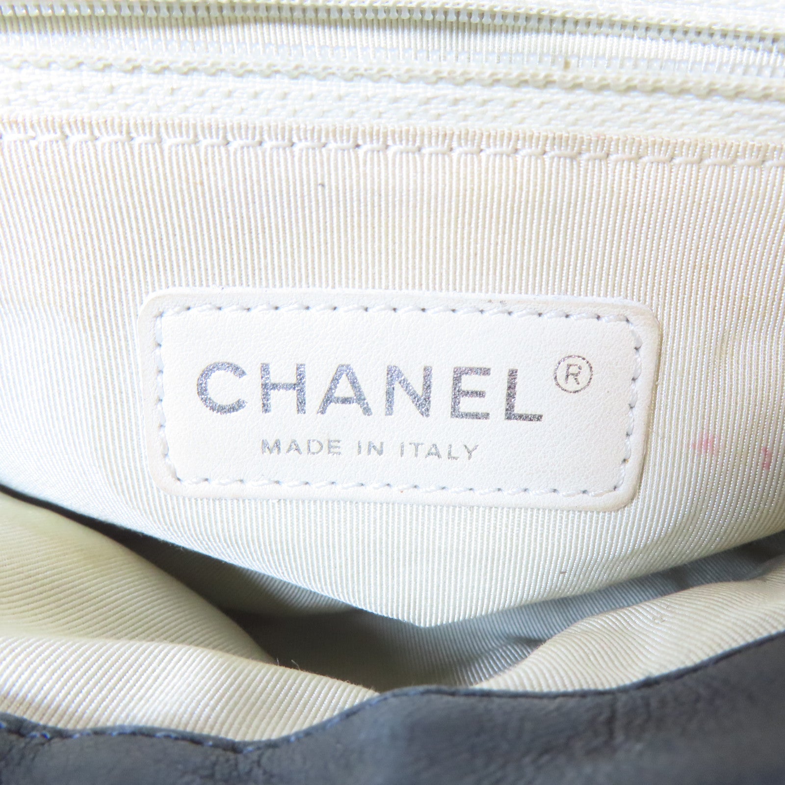 CHANEL 菱格牛皮皮革Chain Shoulder銀扣鏈帶肩背袋黑色