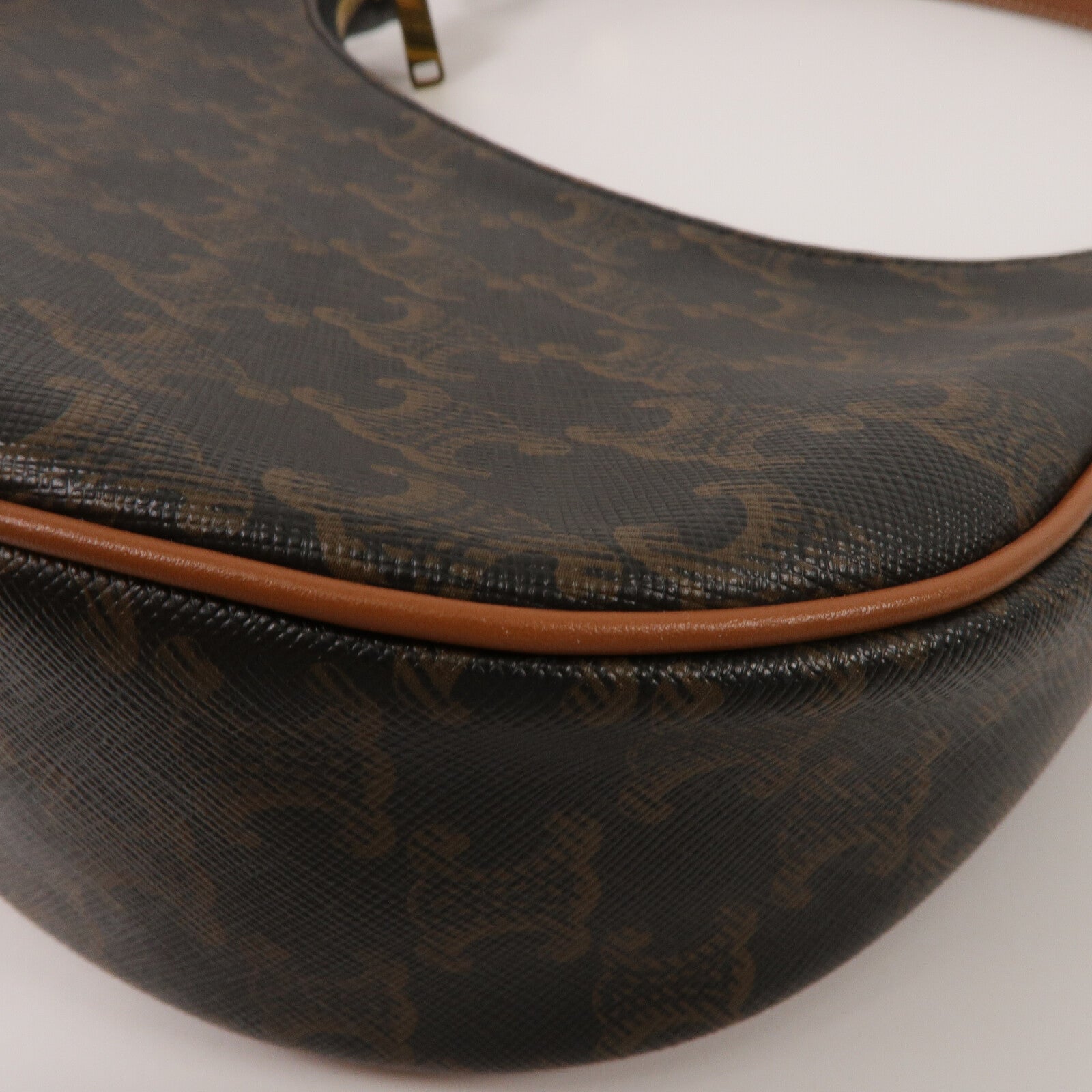 CELINE 塗層帆布Ava Medium Triomphe肩背袋
