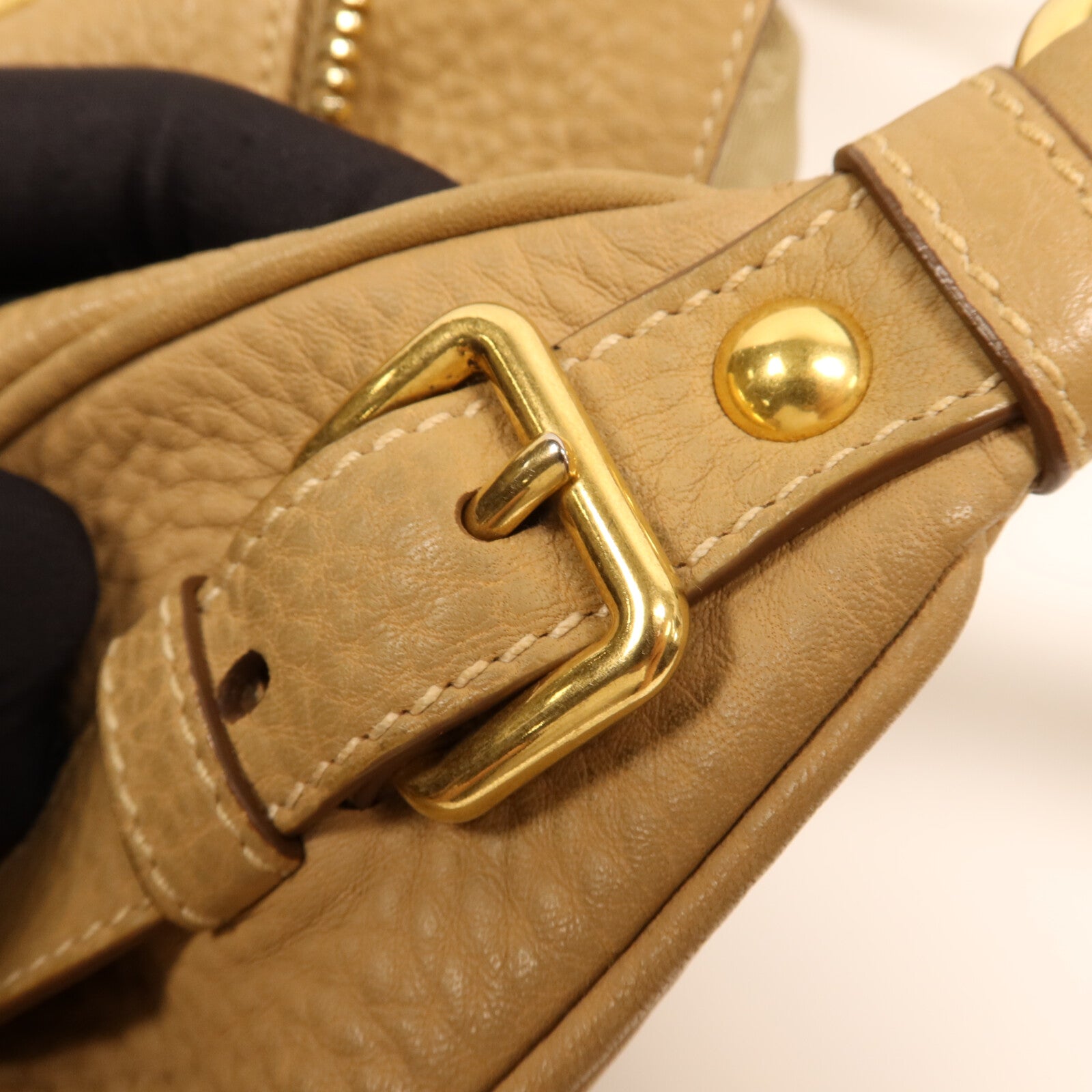 PRADA 牛皮皮革Bluette Vitello Daino金扣肩背袋