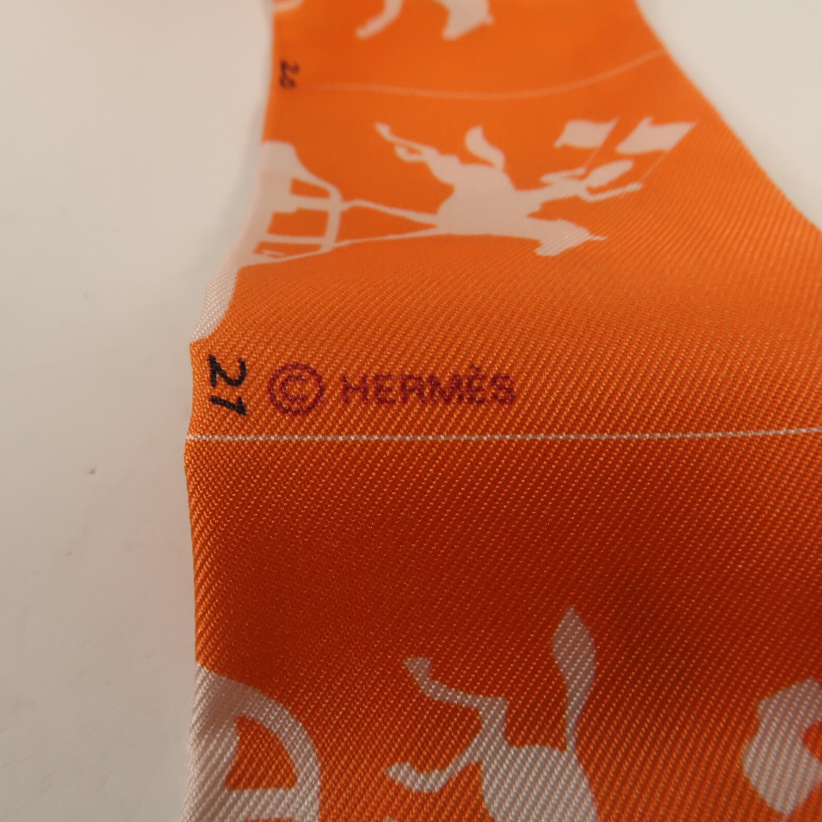HERMES 絲質Twilly絲巾