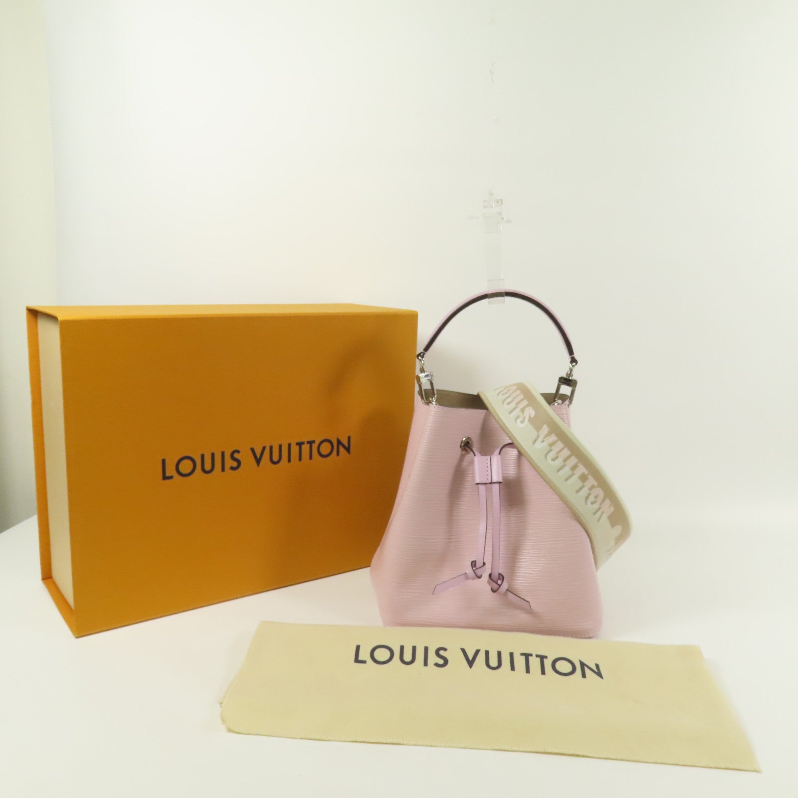 LOUIS VUITTON Epi Neo Noe BB銀扣手挽肩背兩用袋