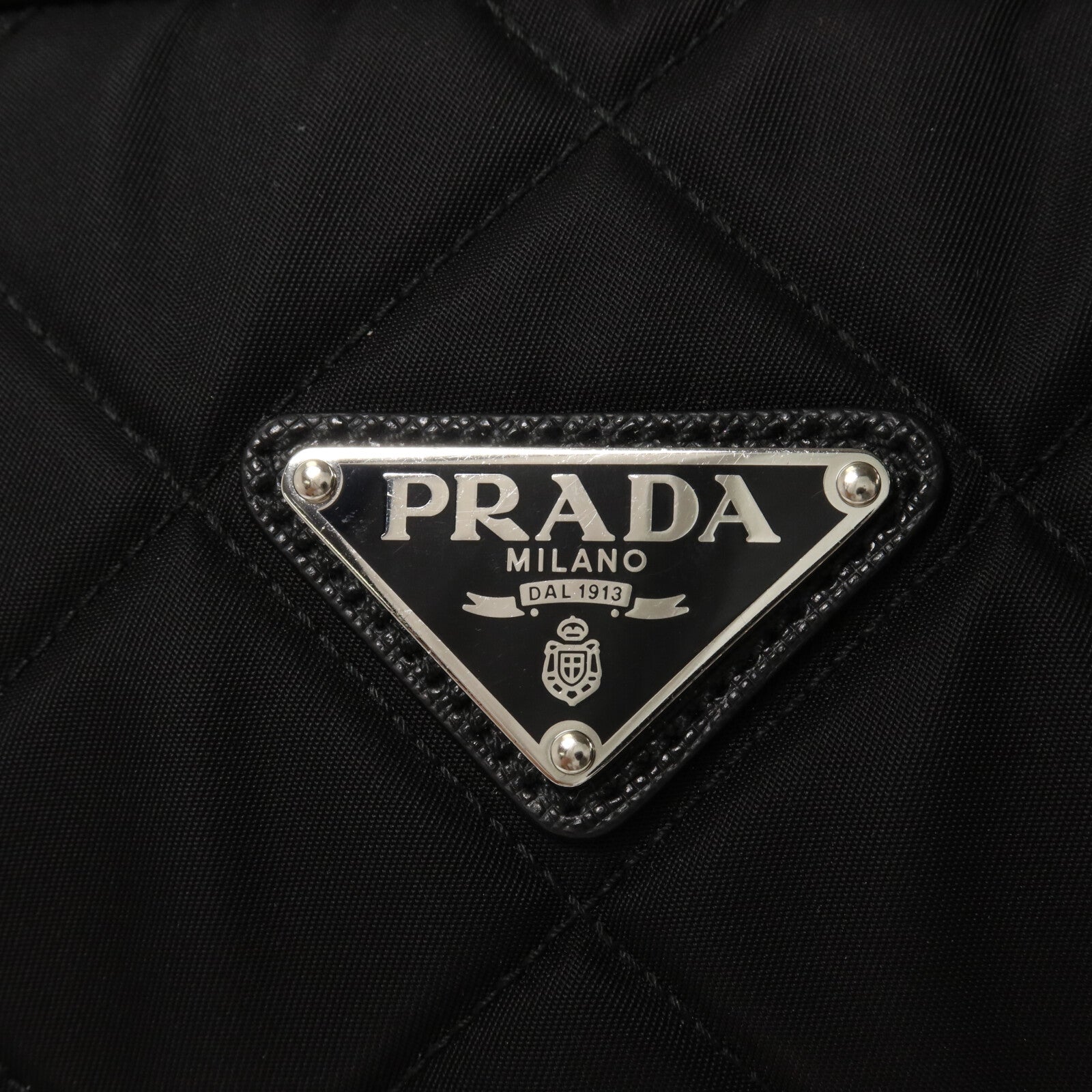PRADA 尼龍Quilted Tessuto鏈帶肩背袋
