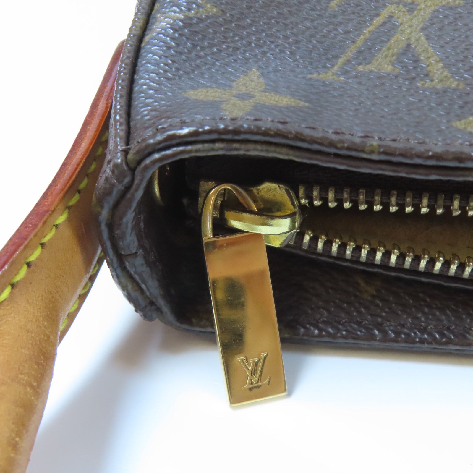 LOUIS VUITTON Monogram Looping MM金扣肩背袋啡色