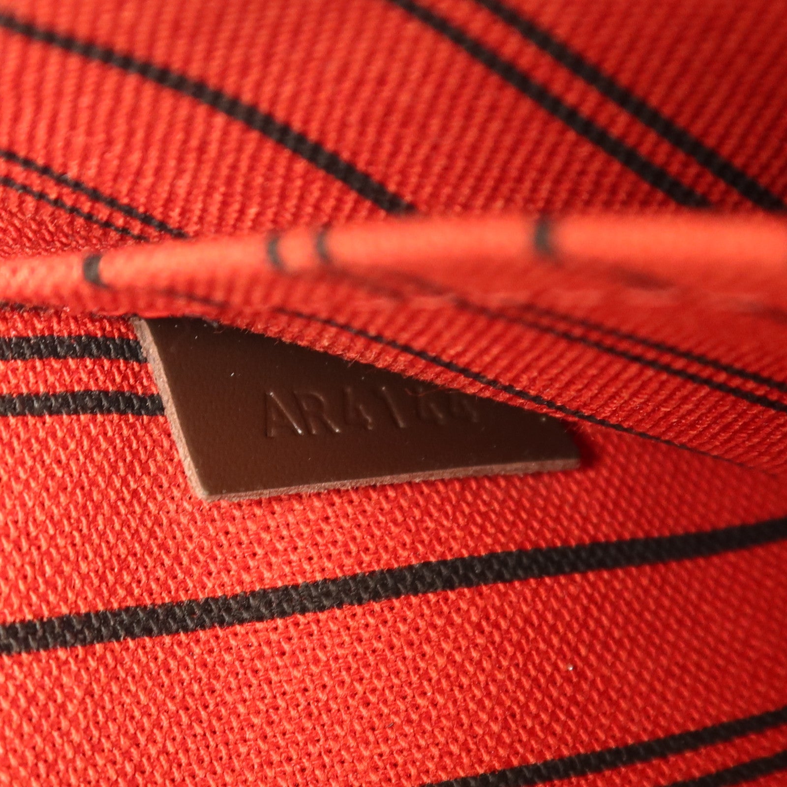 LOUIS VUITTON Damier Neverfull PM金扣手挽袋