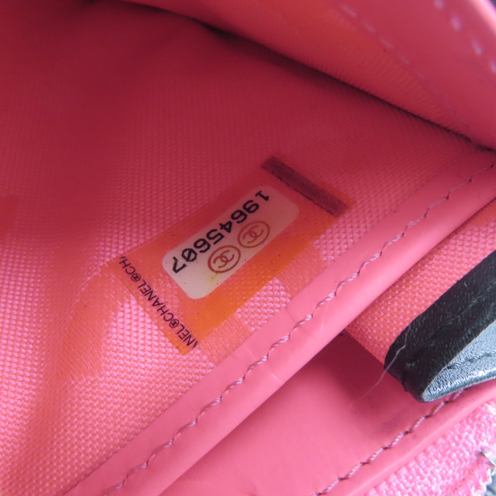 CHANEL 菱格牛皮皮革Cambon Wallet銀扣長錢包黑色
