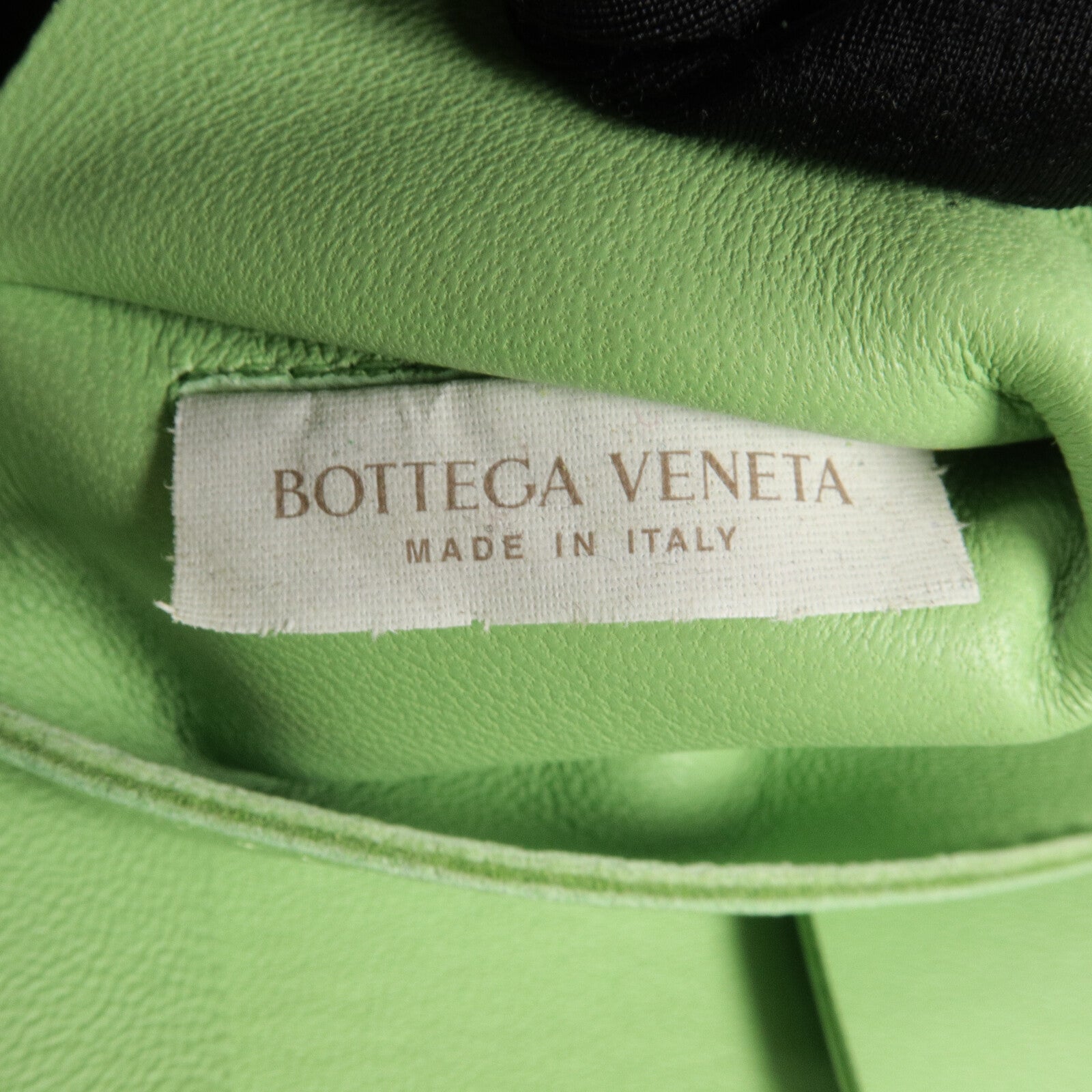 BOTTEGA VENETA 羊皮皮革Mini Cassette Belt Bag腰包