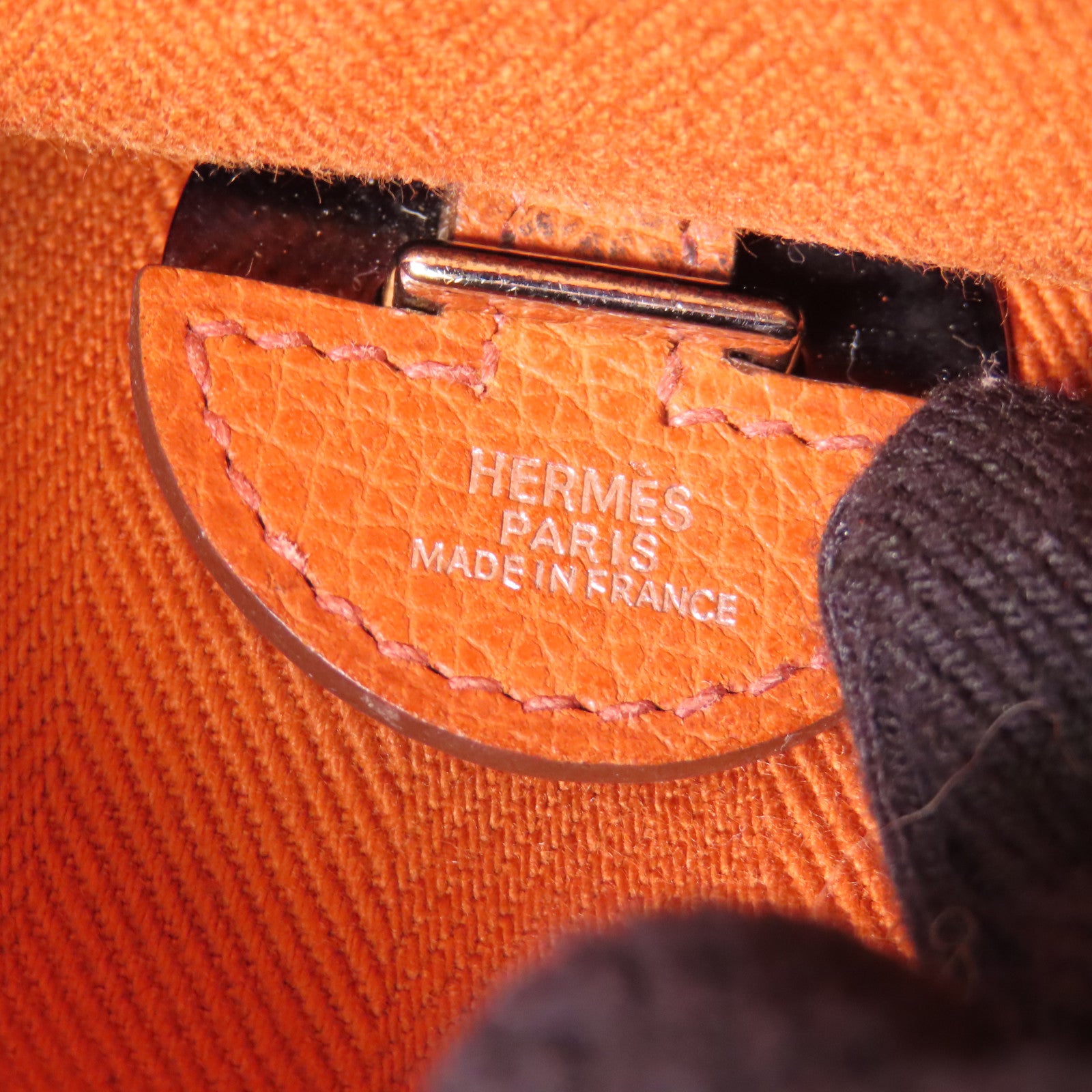 HERMES 帆布/牛皮皮革Sac Colorado銀扣肩背袋