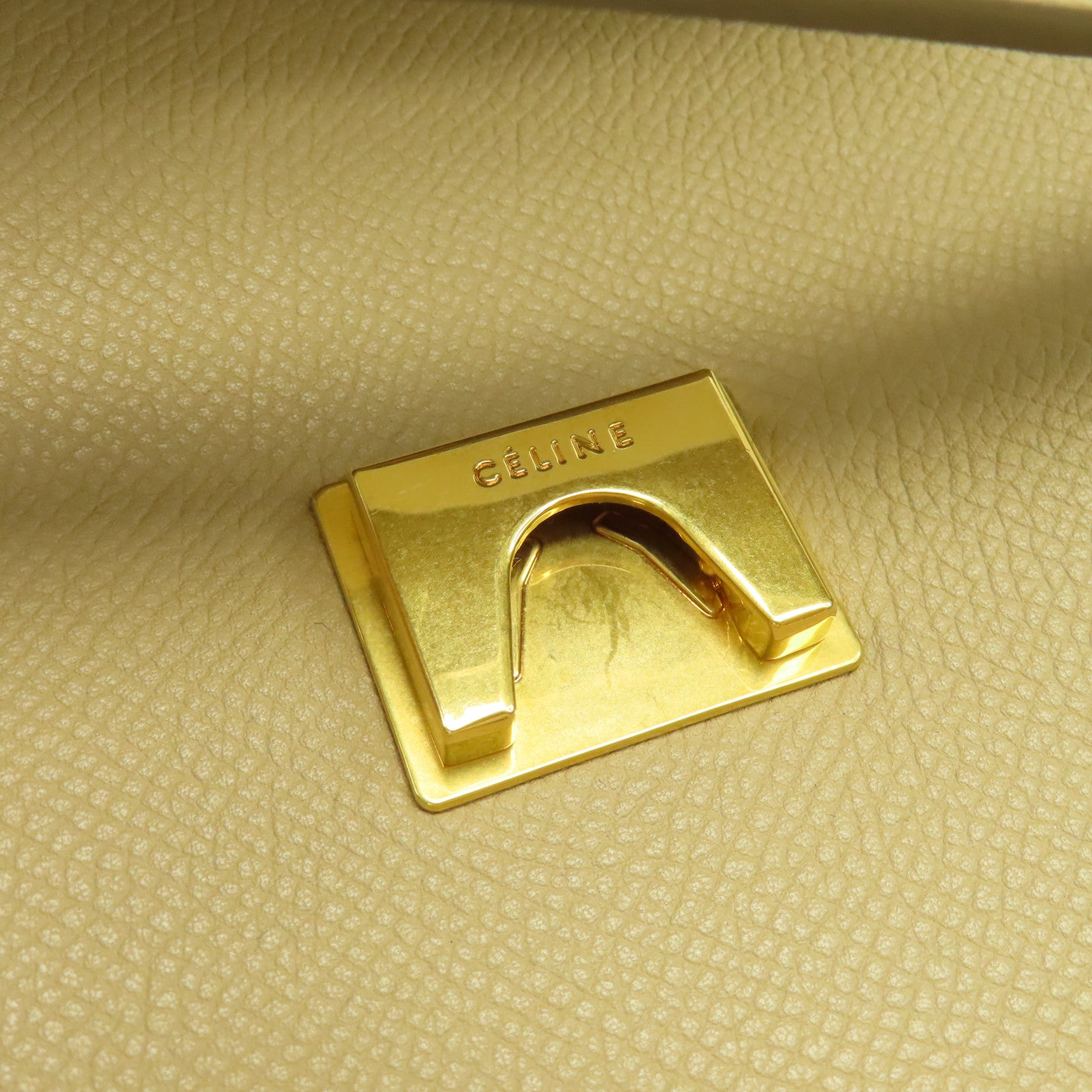 CELINE 牛皮皮革Micro Belt Bag金扣手挽肩背兩用袋米色