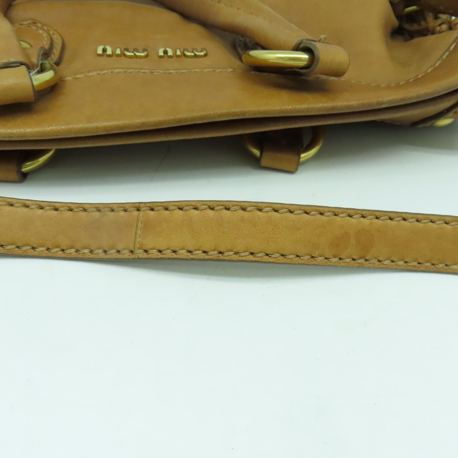 Miu Miu 牛皮皮革2 Way Shoulder金扣手挽肩背兩用袋啡色