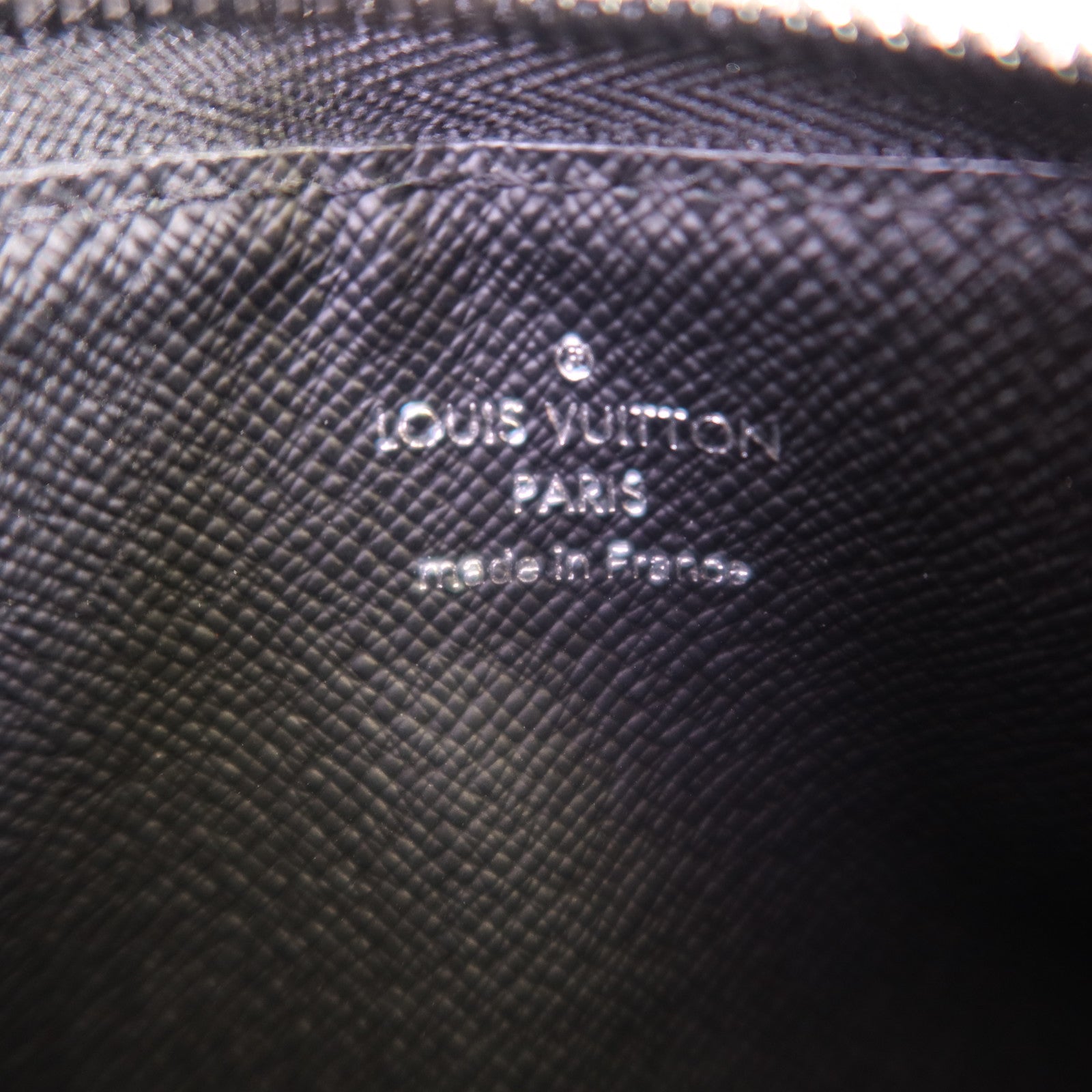 LOUIS VUITTON Monogram Eclipse Gastony銀扣肩背袋