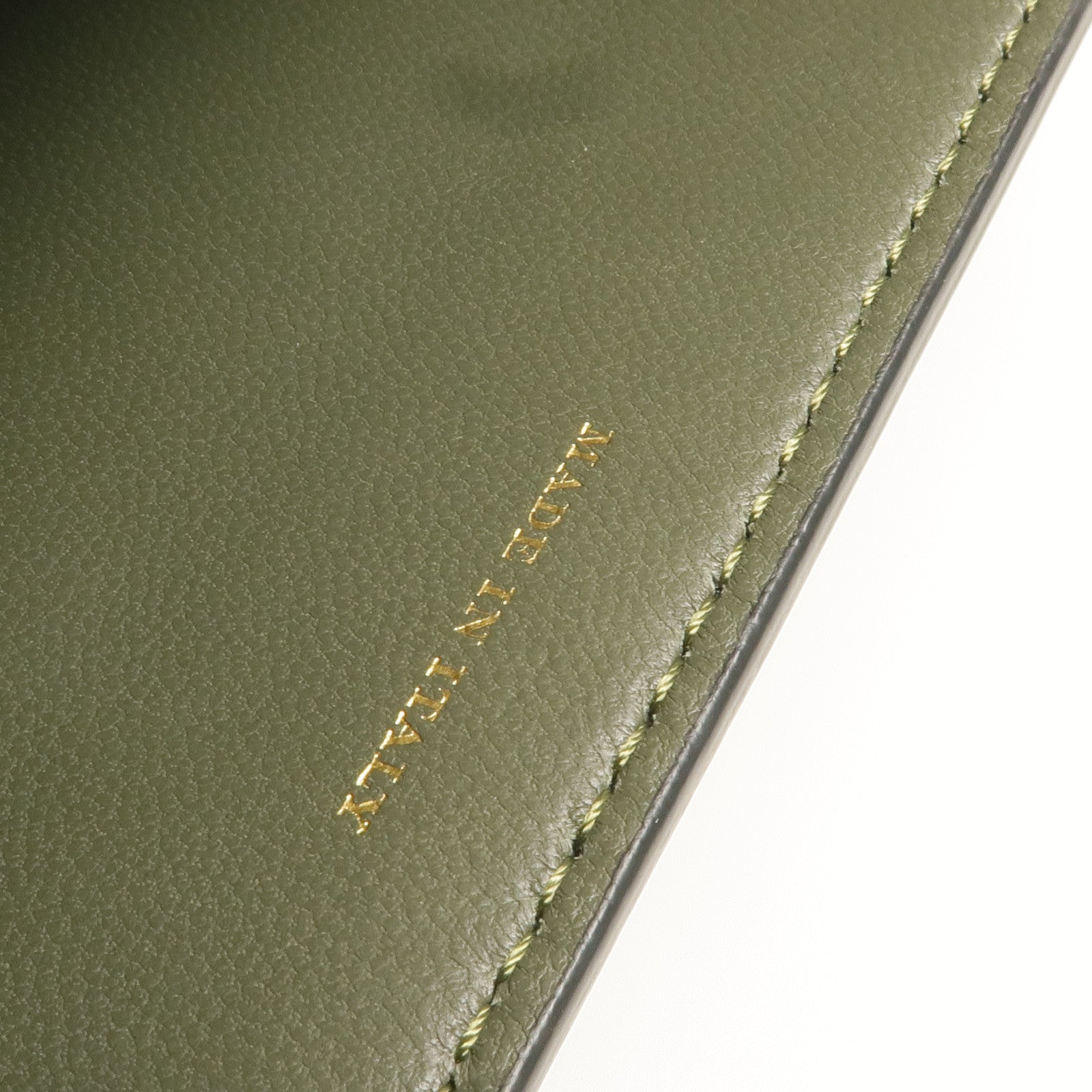 BURBERRY 牛皮皮革Square Satchel金扣肩背袋