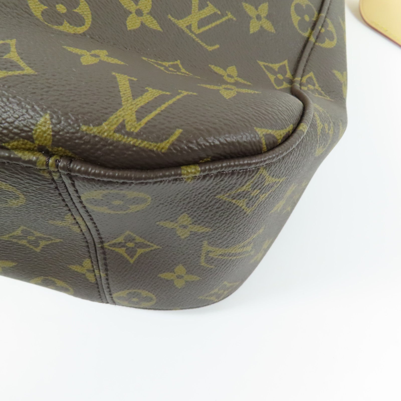 LOUIS VUITTON Monogram Slouchy MM金扣肩背袋