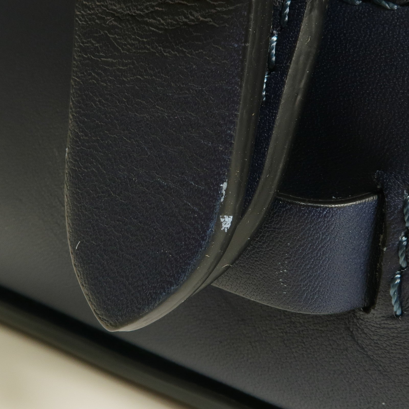 BURBERRY 牛皮皮革Square Satchel金扣肩背袋