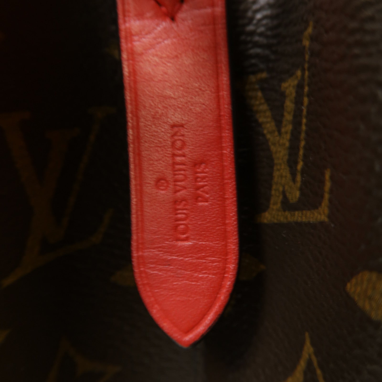 LOUIS VUITTON Monogram NeoNoe MM金扣肩背袋啡色/紅色